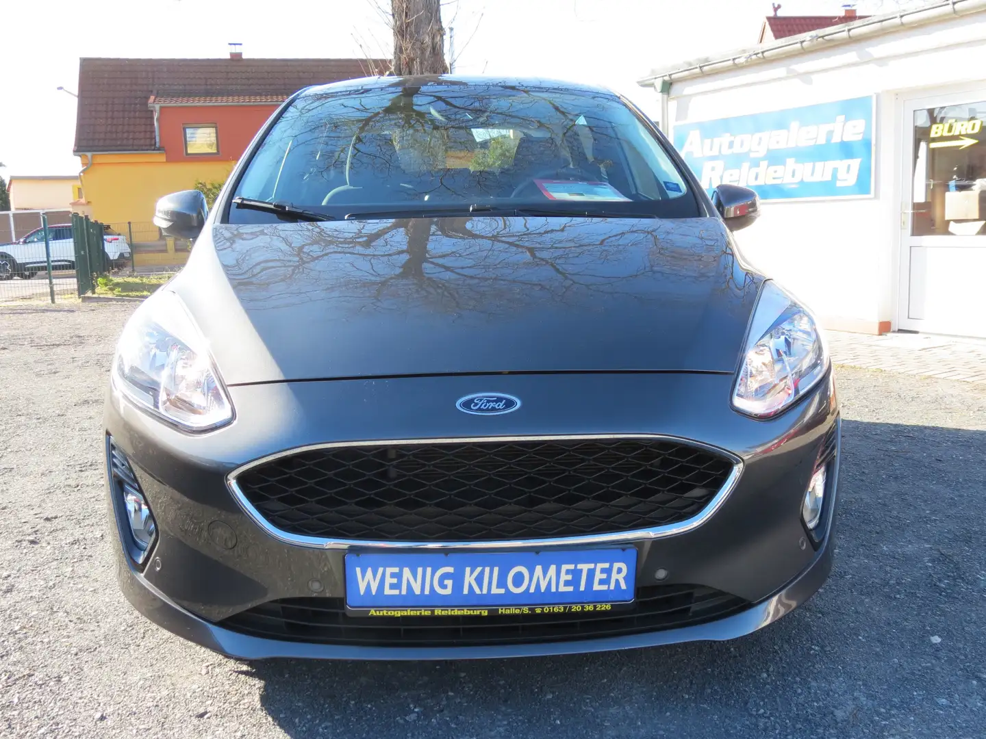 Ford Fiesta Cool 2.Hd. Erst 28Tkm!! 5-türig!! Navi!! PDC!! Grigio - 2