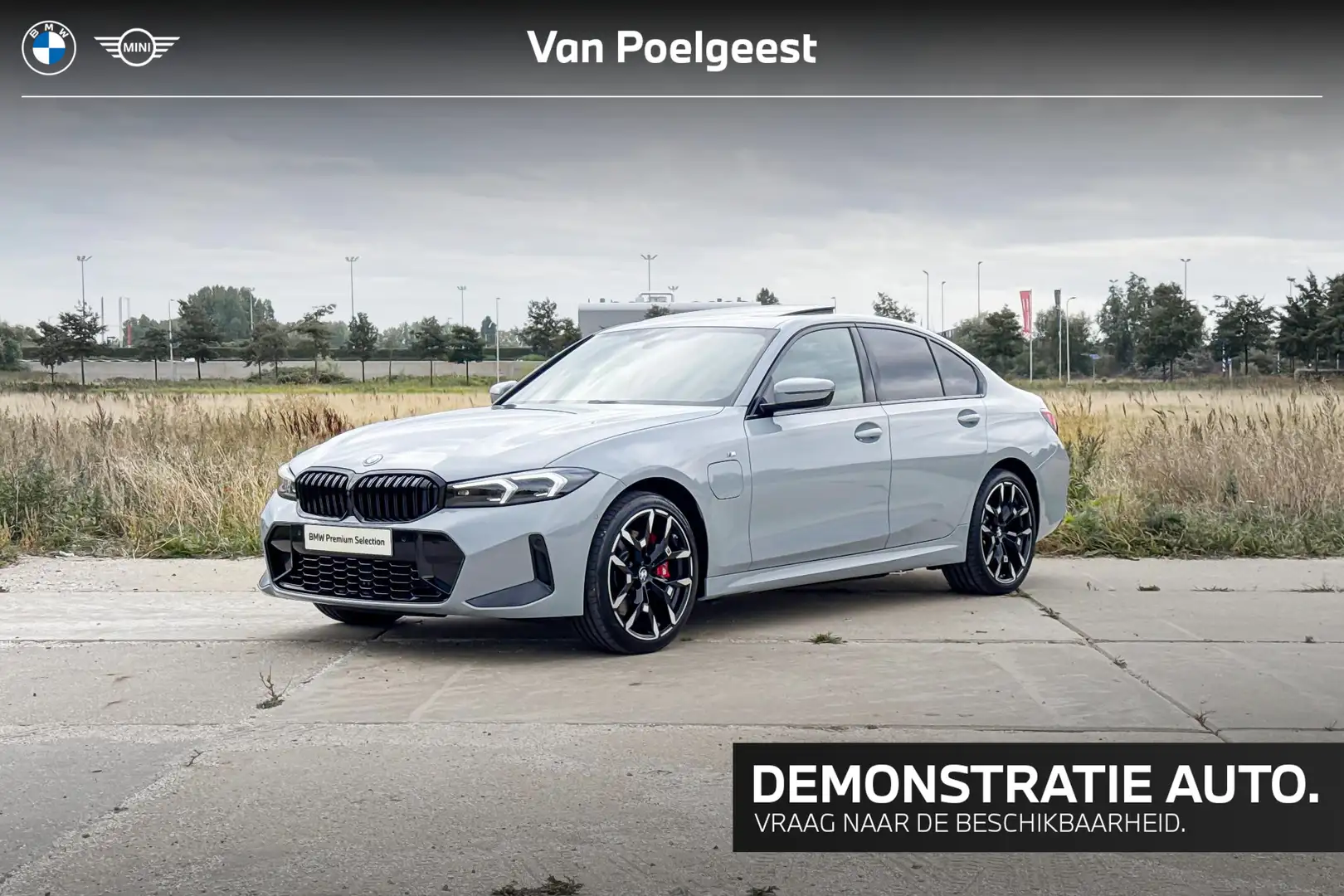 BMW 330 3 Serie Sedan 330e | M Sport | Glazen Panoramadak Gris - 1
