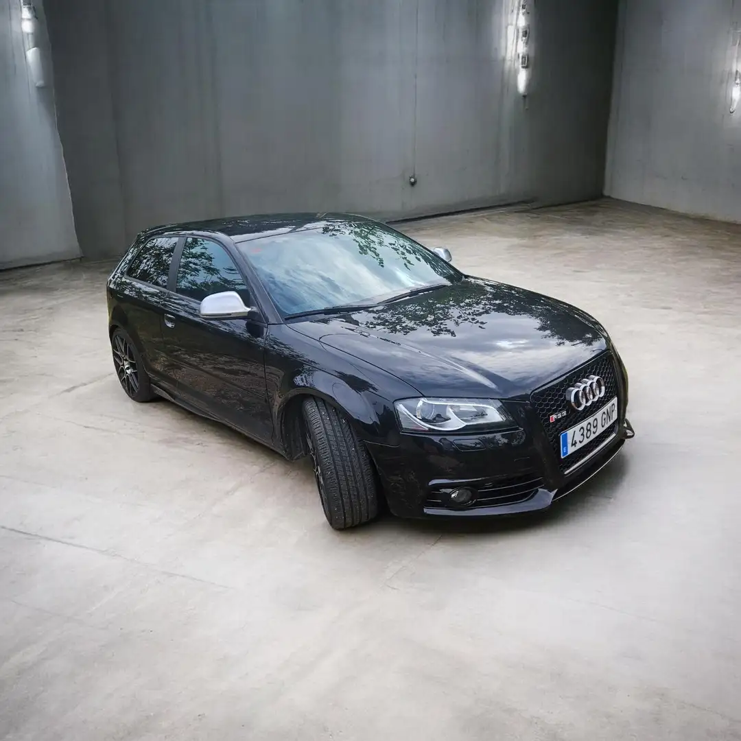 Audi A3 2.0TDI S line edition DPF - 1