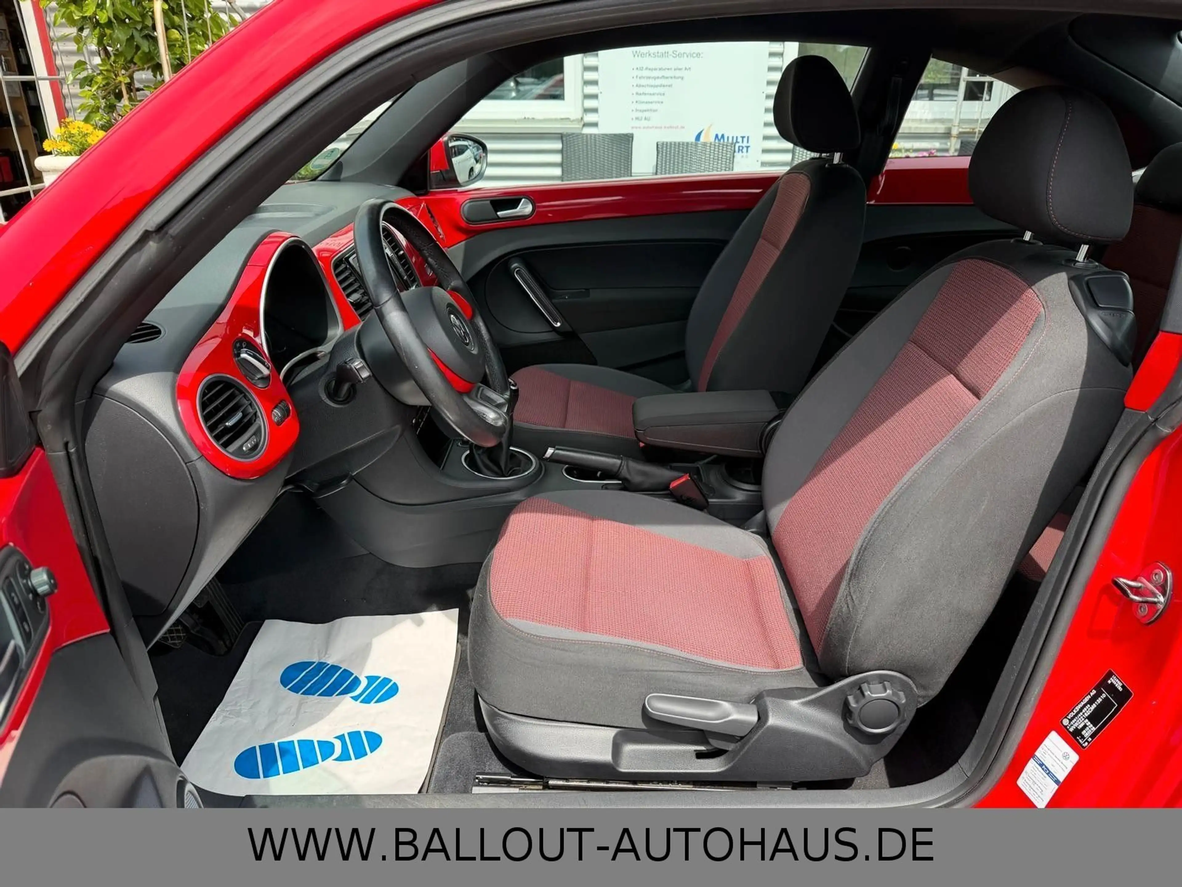 Volkswagen Beetle Lim. Design*1.HAND*TEMPO*KLIMA*PDC*SHZ* — photo 9
