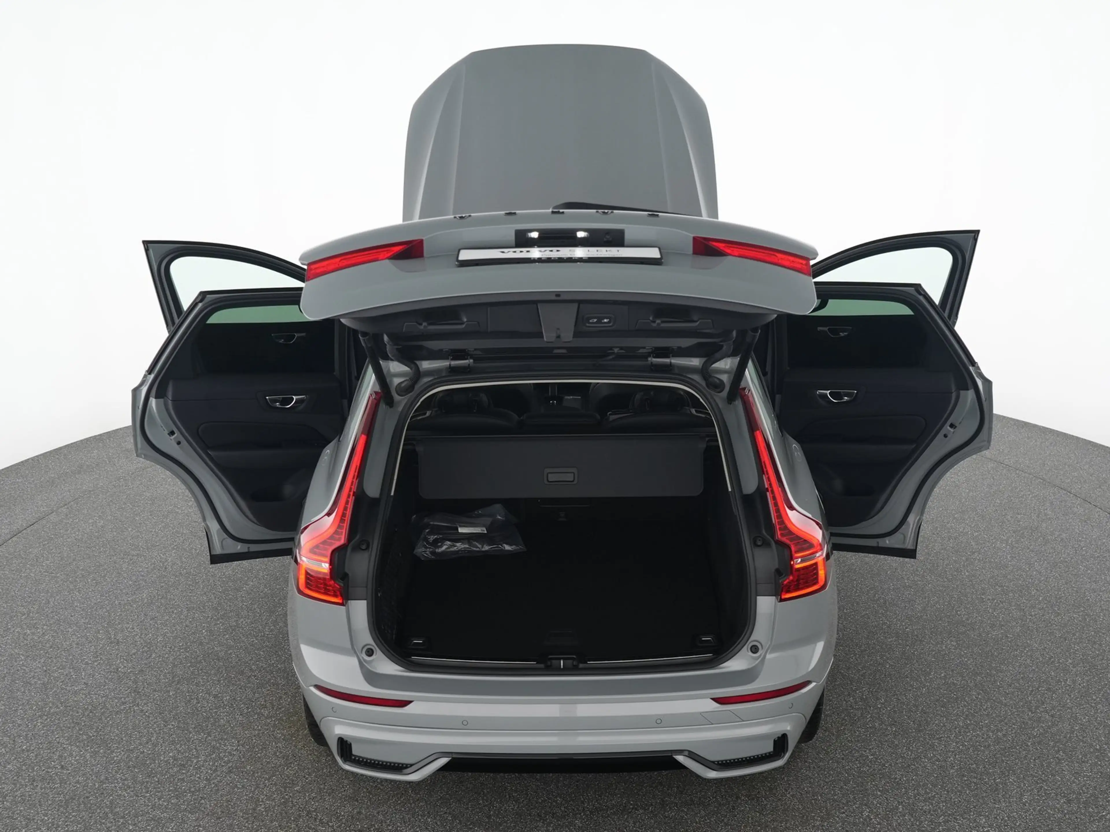 Volvo XC60 T8 AWD Plus Dark ACC*H&K-SOUND*360°KAMERA — photo 14