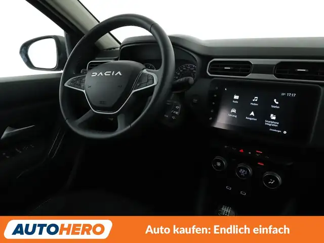 Dacia Duster view 13