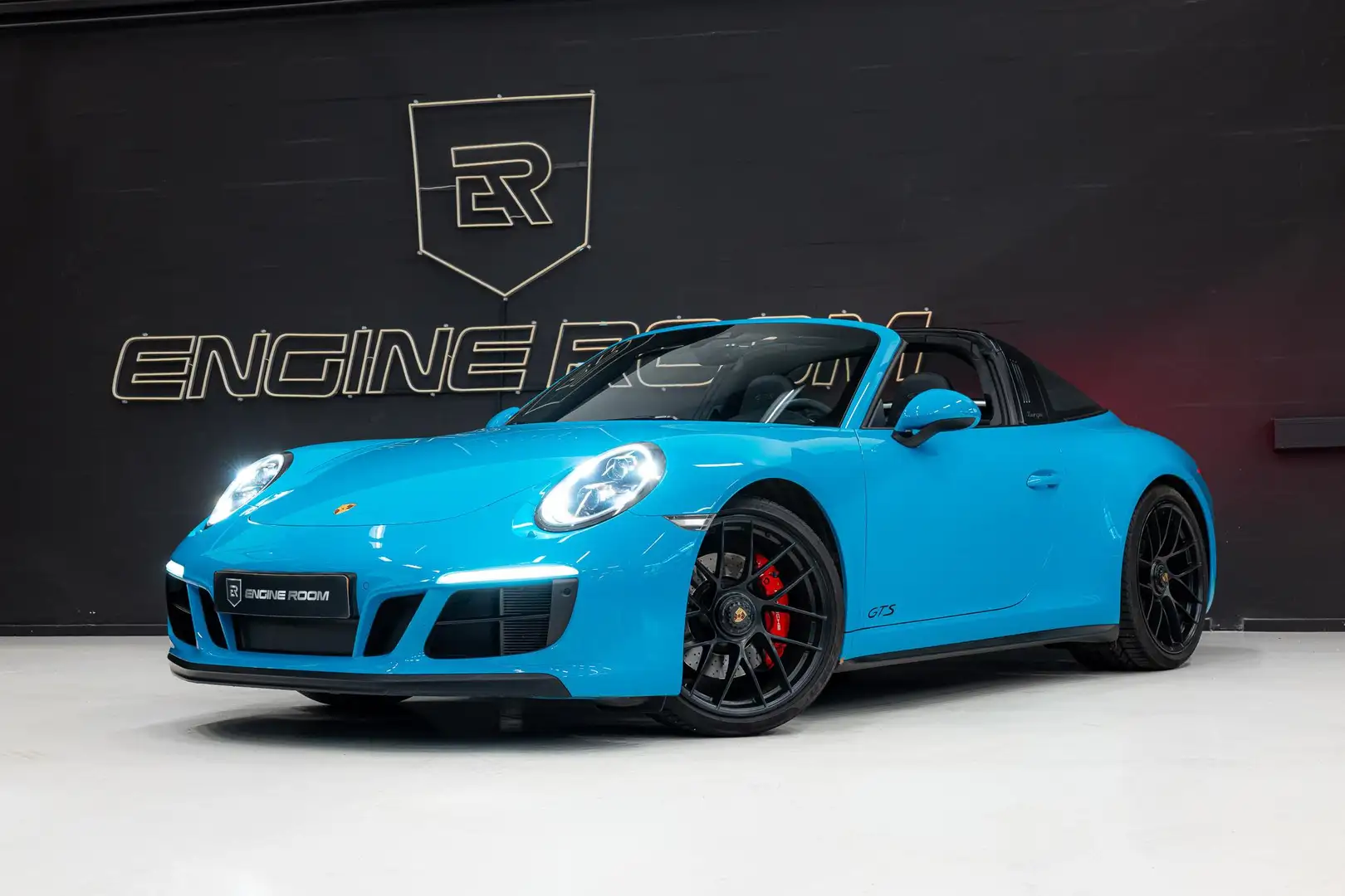 Porsche 991 3.0 Targa 4 GTS Blau - 1