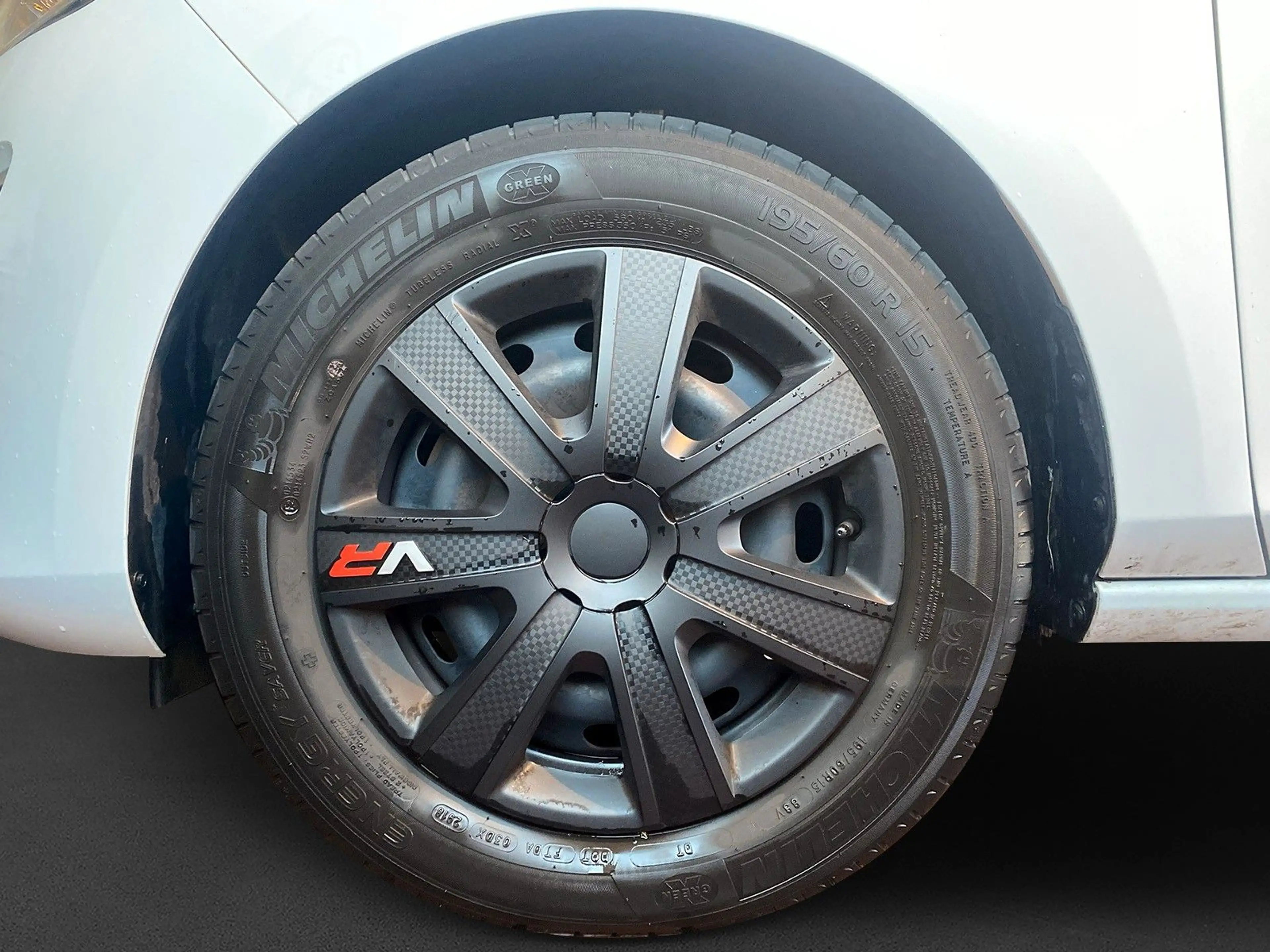 Ford Fiesta Cool & Connect 5-türig — photo 7