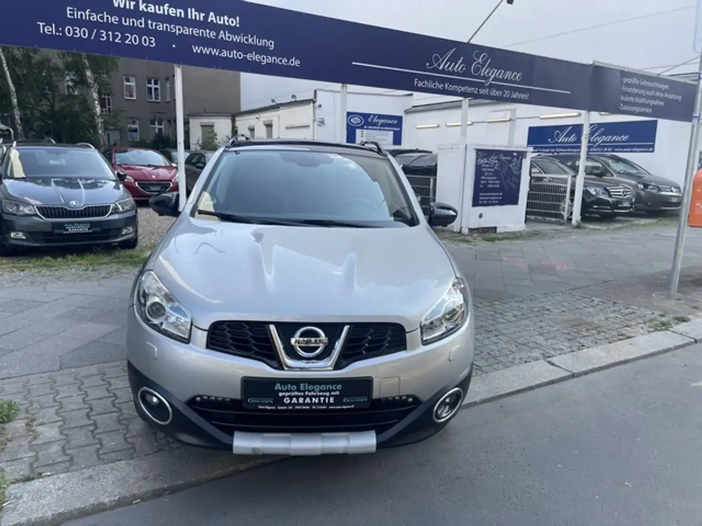 Nissan Qashqai 1.6,Automatik,-CVT.2JAHRE GARANTIE.1HAND LEDER:KLI Silber - 1