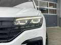 Volkswagen Touareg 3.0 TSi 4MOTION R Wit - thumbnail 4