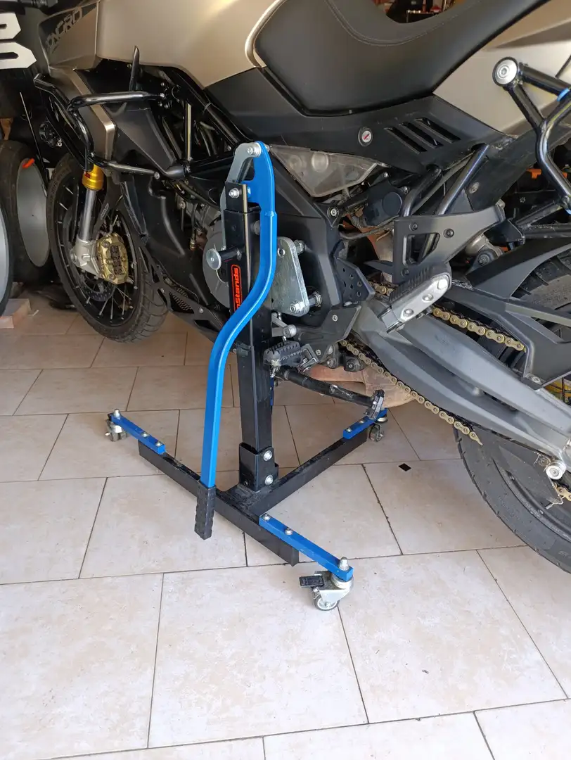 Aprilia Caponord 1200 RALLY Bronz - 2