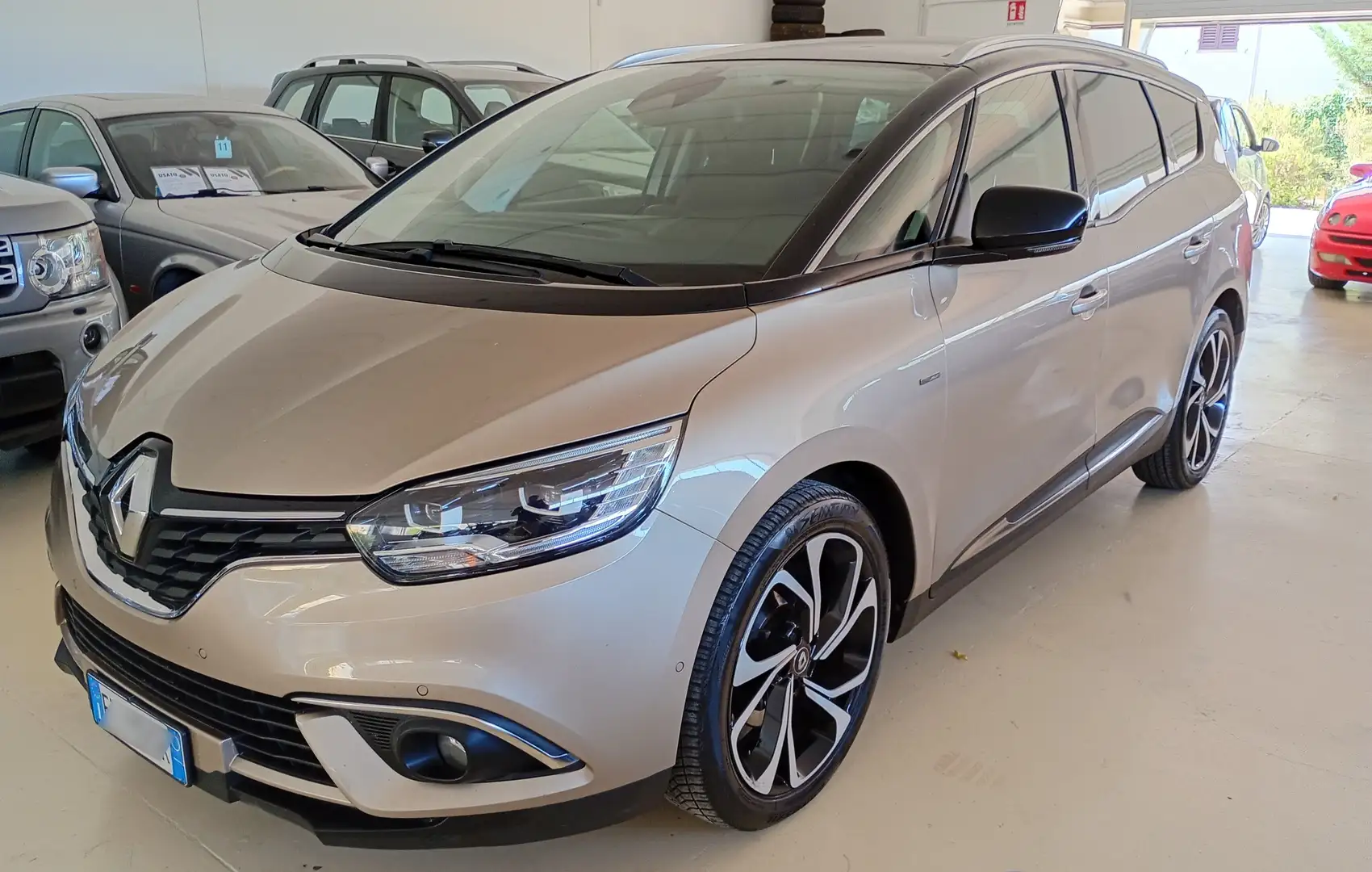 Renault Grand Scenic 1.6 Energy Bose 7 POSTI Or - 1