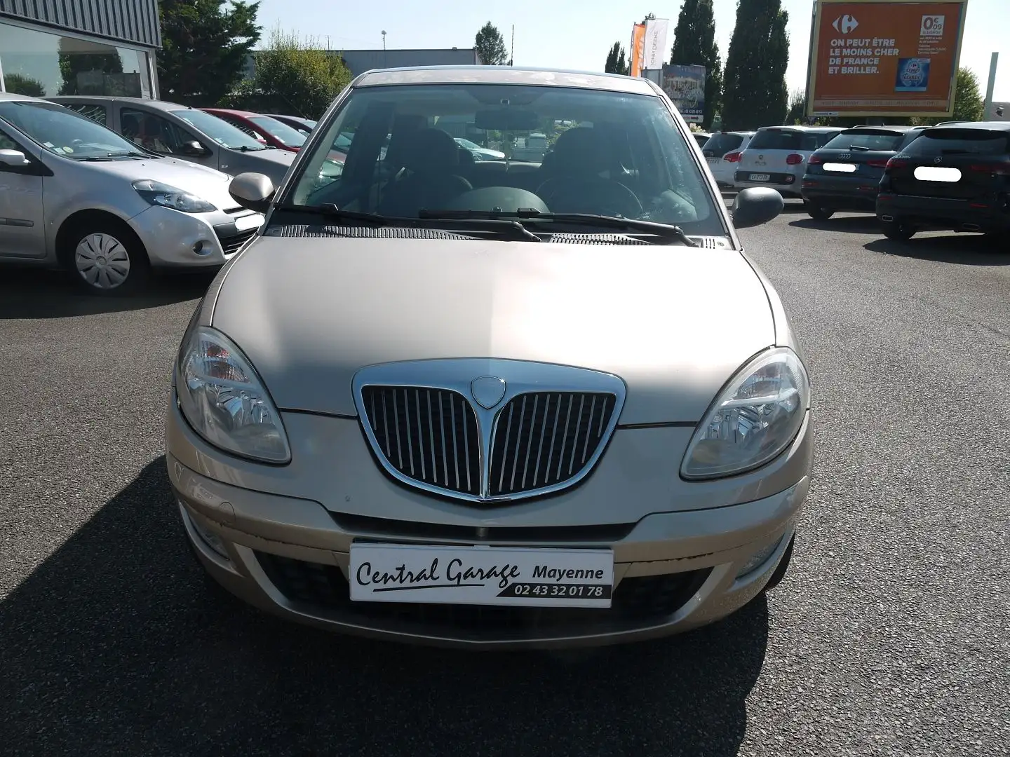 Lancia Ypsilon 1.4 16V ORO Beige - 2