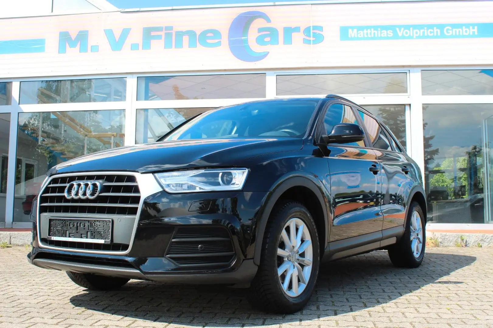 Audi Q3 1.4 TFSI *erst 69Tkm*Navi*LED*PDC*u.v.m. Noir - 1
