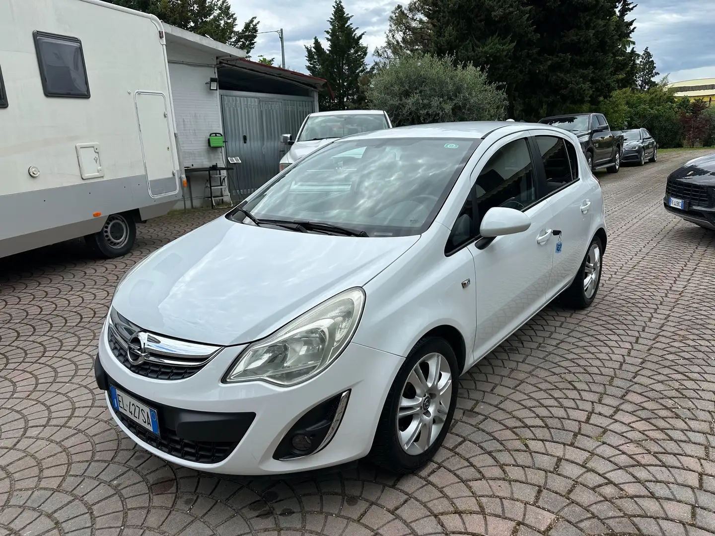 Opel Corsa 5p 1.2 Club Gpl-tech 85cv IDONEA PER NEOPATENTATI Weiß - 1