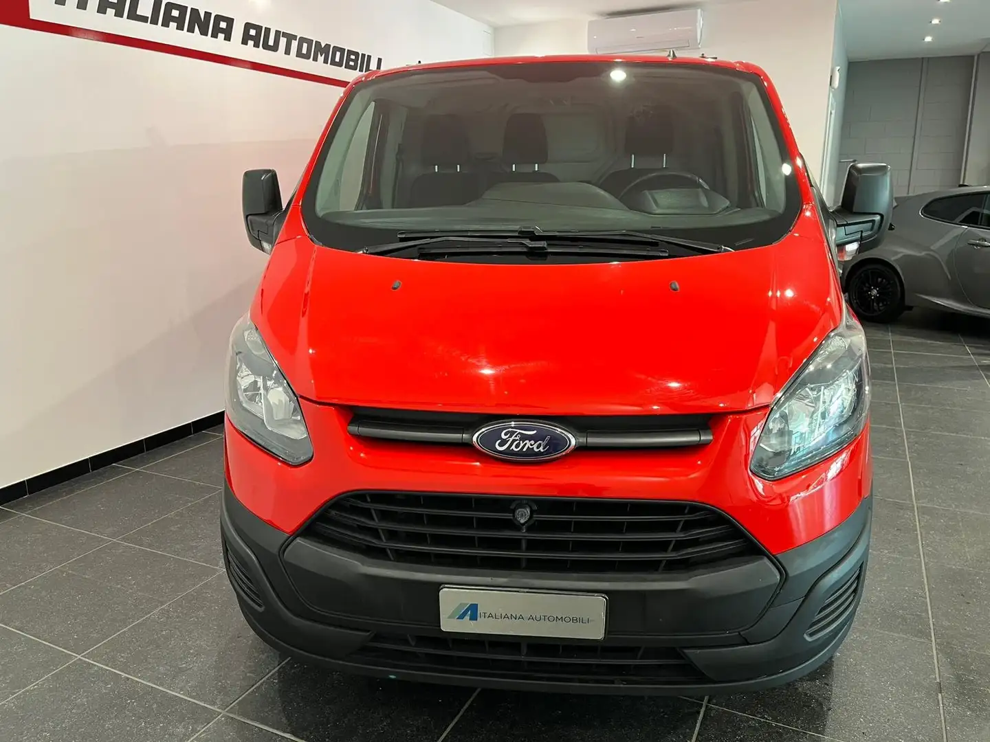 Ford Transit Custom 9.300 + IVA Rood - 2