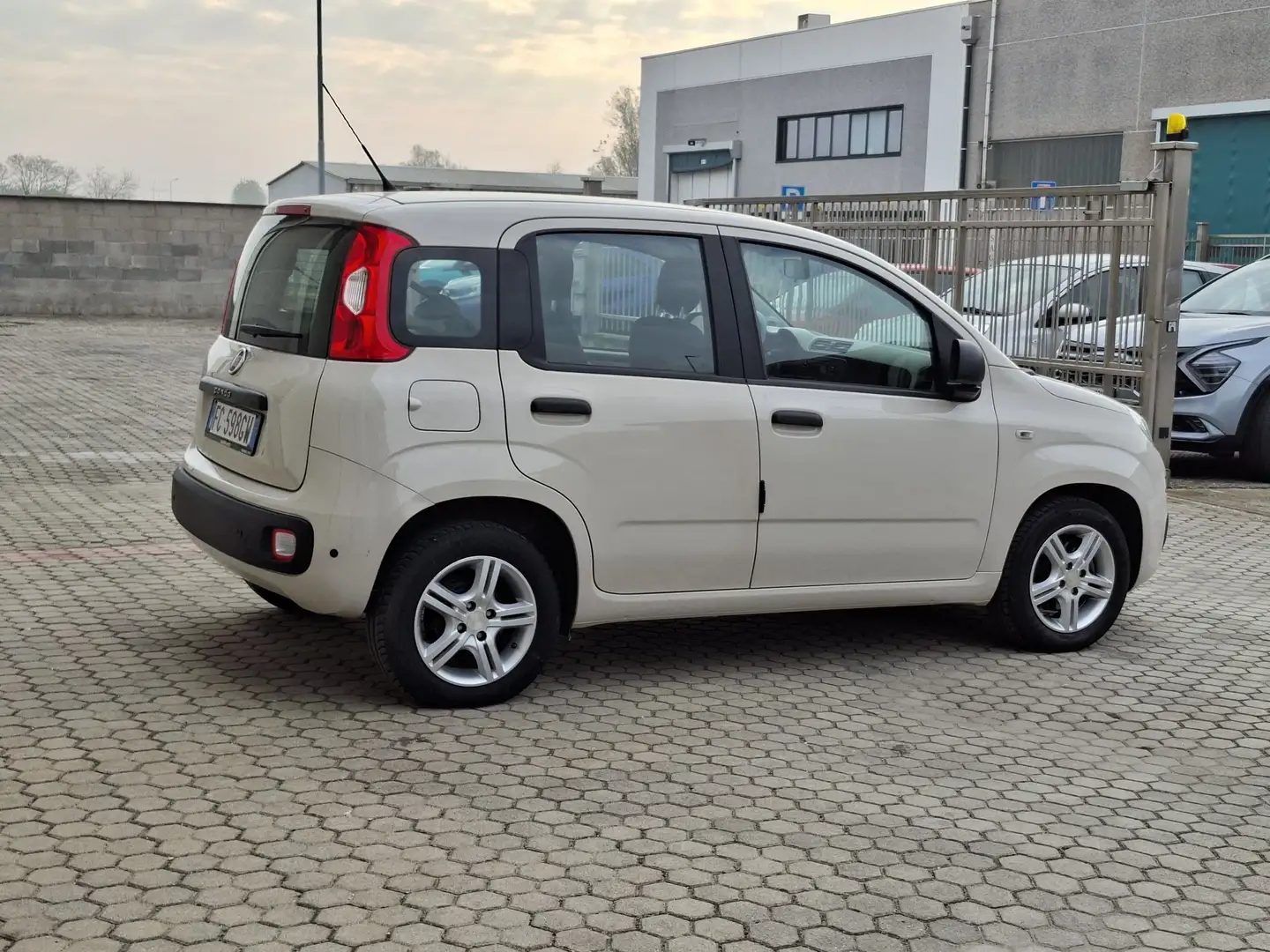 Fiat Panda 1.3 mjt 16v Easy s&s 95cv *EURO 6B* Beige - 2