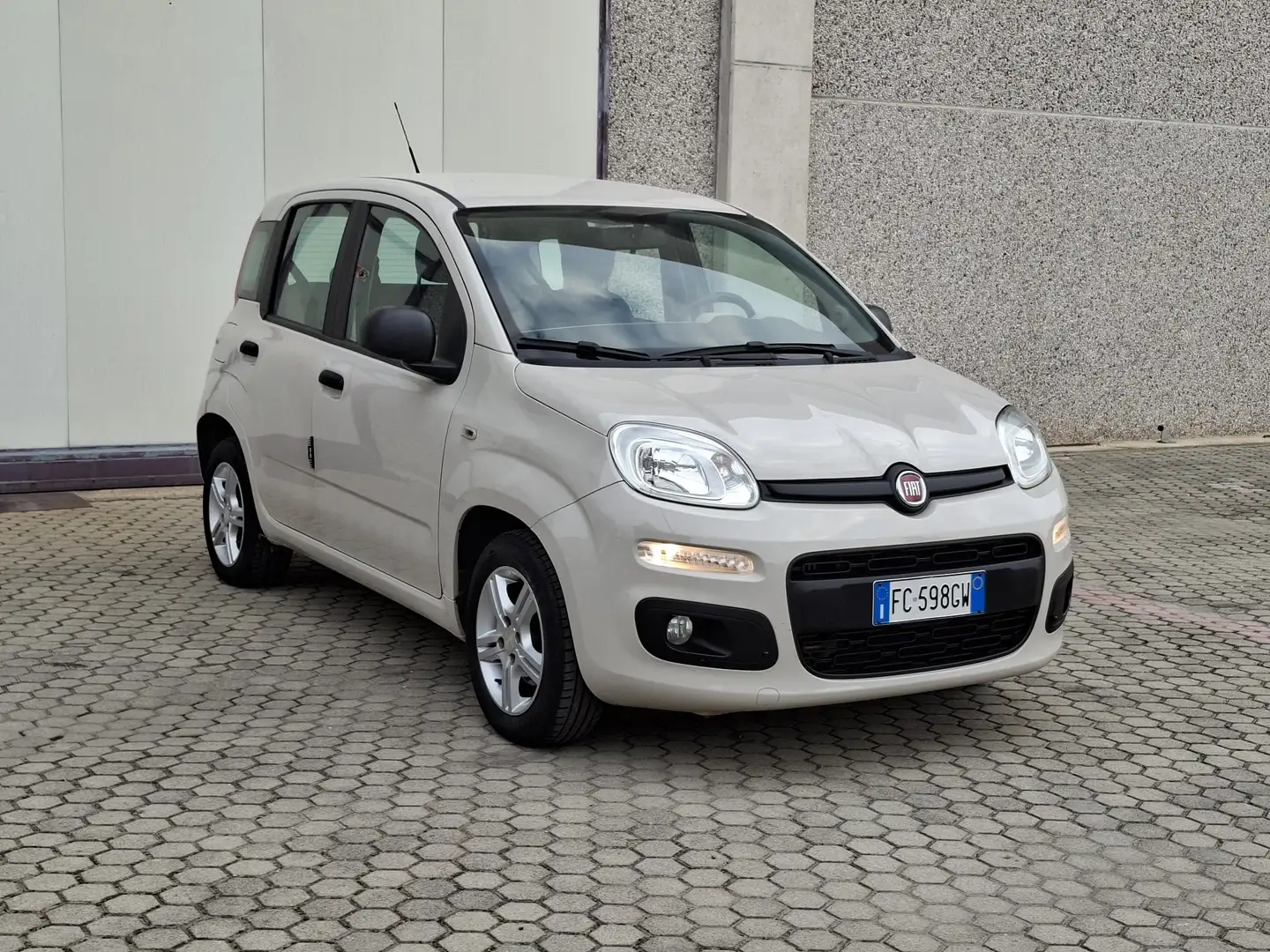 Fiat Panda 1.3 mjt 16v Easy s&s 95cv *EURO 6B* Beige - 1