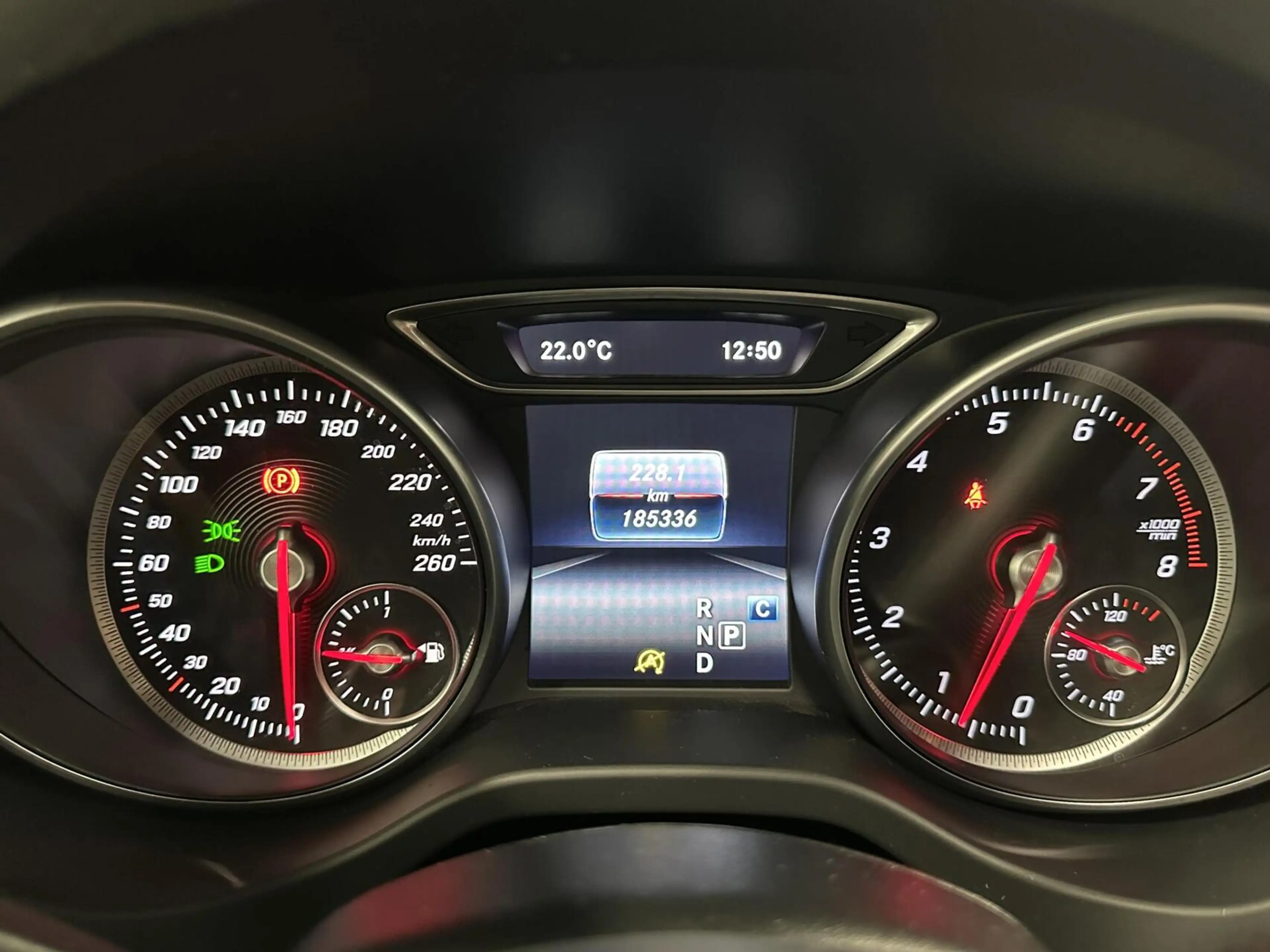 Mercedes-Benz CLA 200 Prestige TREKHAAK LEER PANO NAVI CAMERA. — photo 28