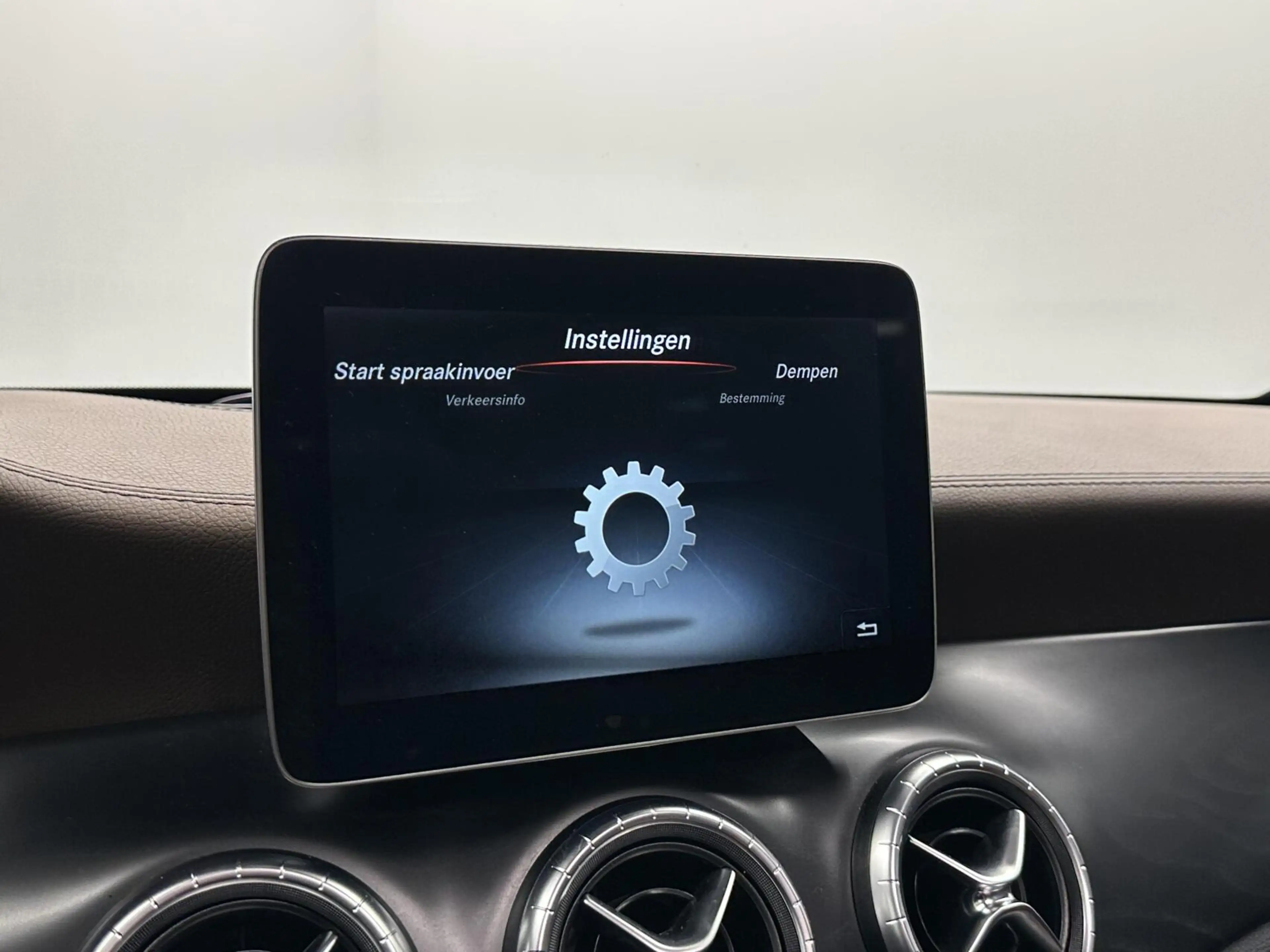 Mercedes-Benz CLA 200 Prestige TREKHAAK LEER PANO NAVI CAMERA. — photo 46