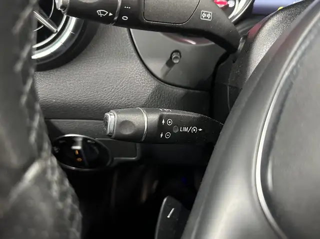 Mercedes-Benz Cla view 26