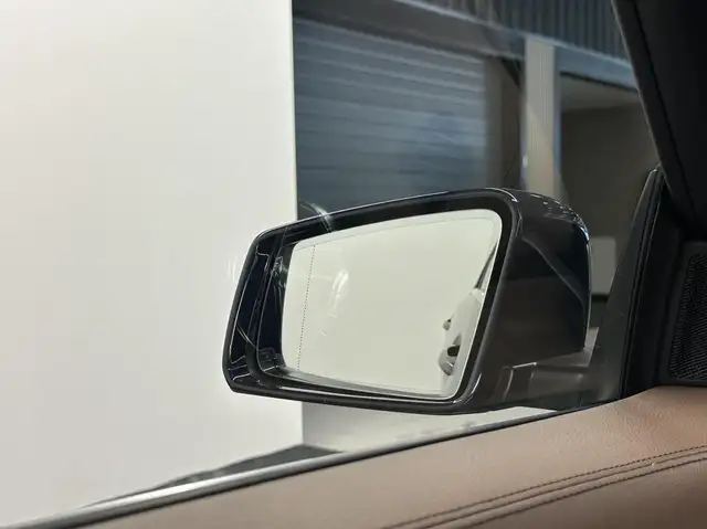 Mercedes-Benz Cla view 12