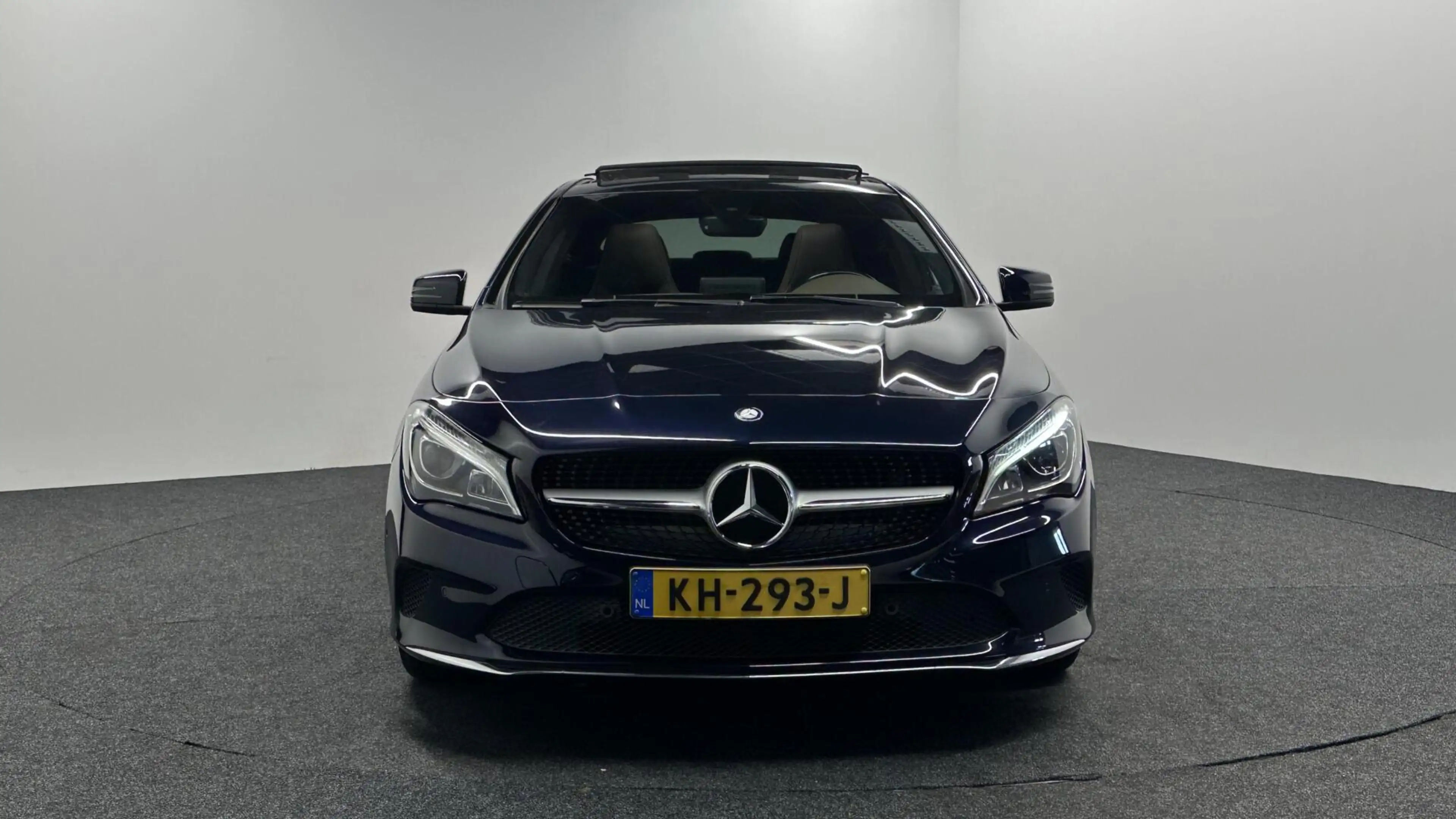Mercedes-Benz CLA 200 Prestige TREKHAAK LEER PANO NAVI CAMERA. — photo 6