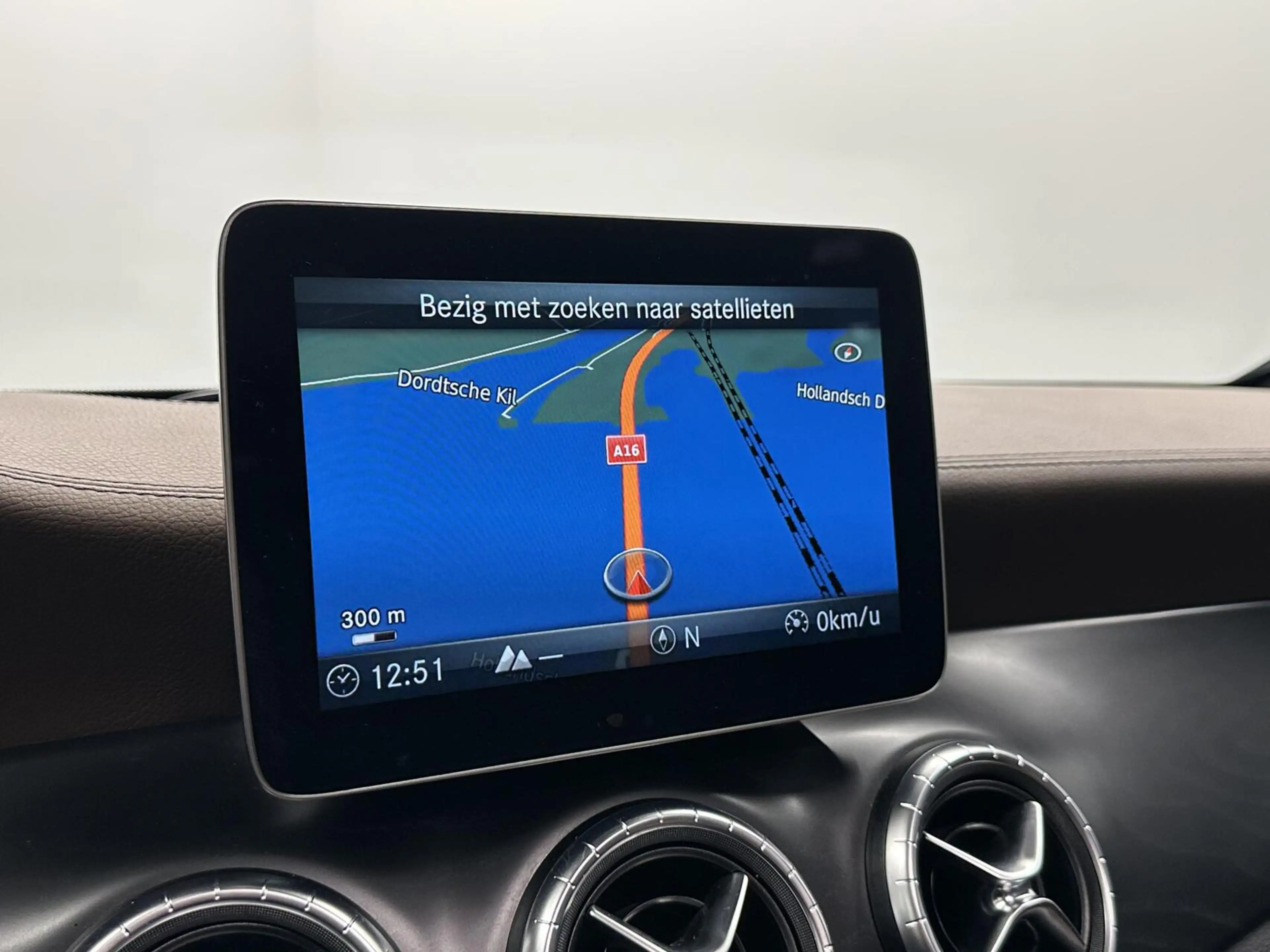 Mercedes-Benz CLA 200 Prestige TREKHAAK LEER PANO NAVI CAMERA. — photo 36