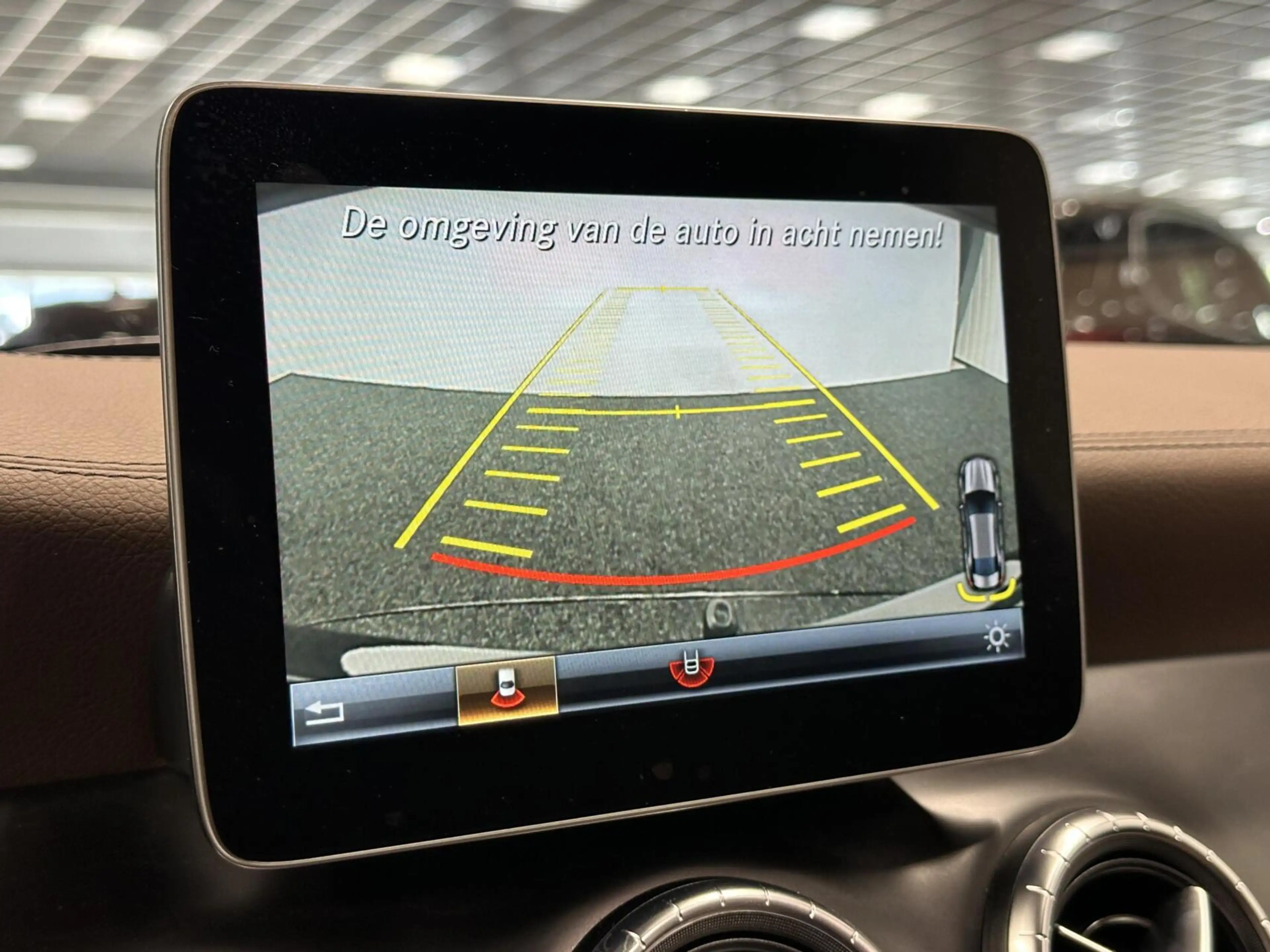 Mercedes-Benz CLA 200 Prestige TREKHAAK LEER PANO NAVI CAMERA. — photo 37