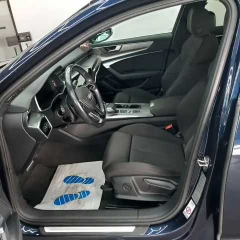 Audi A6 view 15