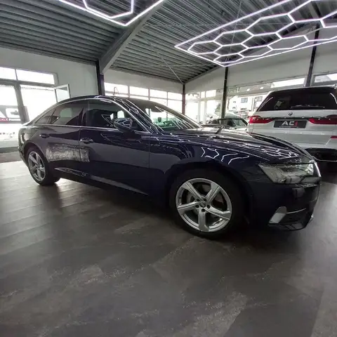 Audi A6 view 11