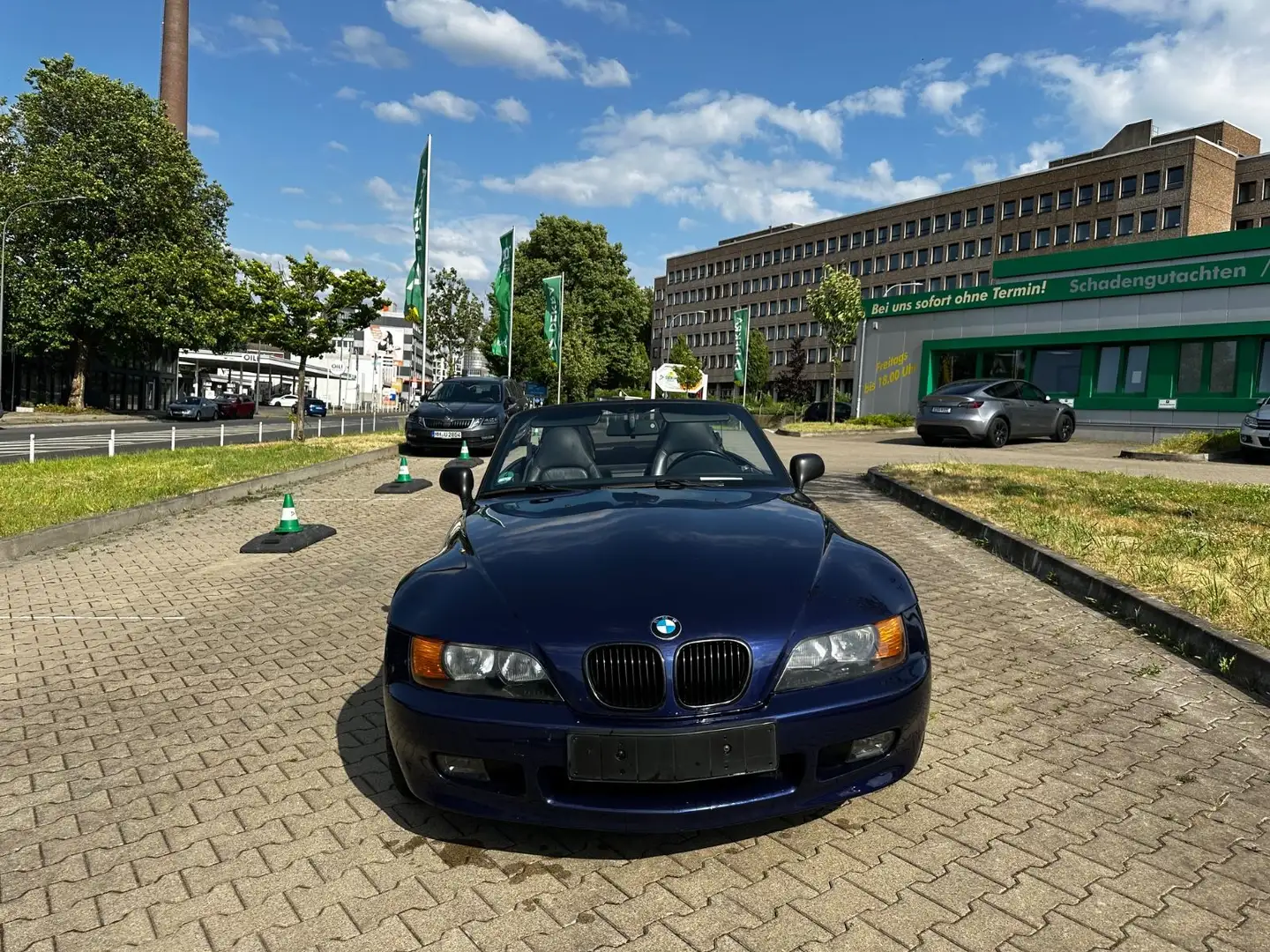 BMW Z3 Roadster 1.9 TÜV NEU*AUTOMATIK*TOP ZUSTAND Bleu - 2