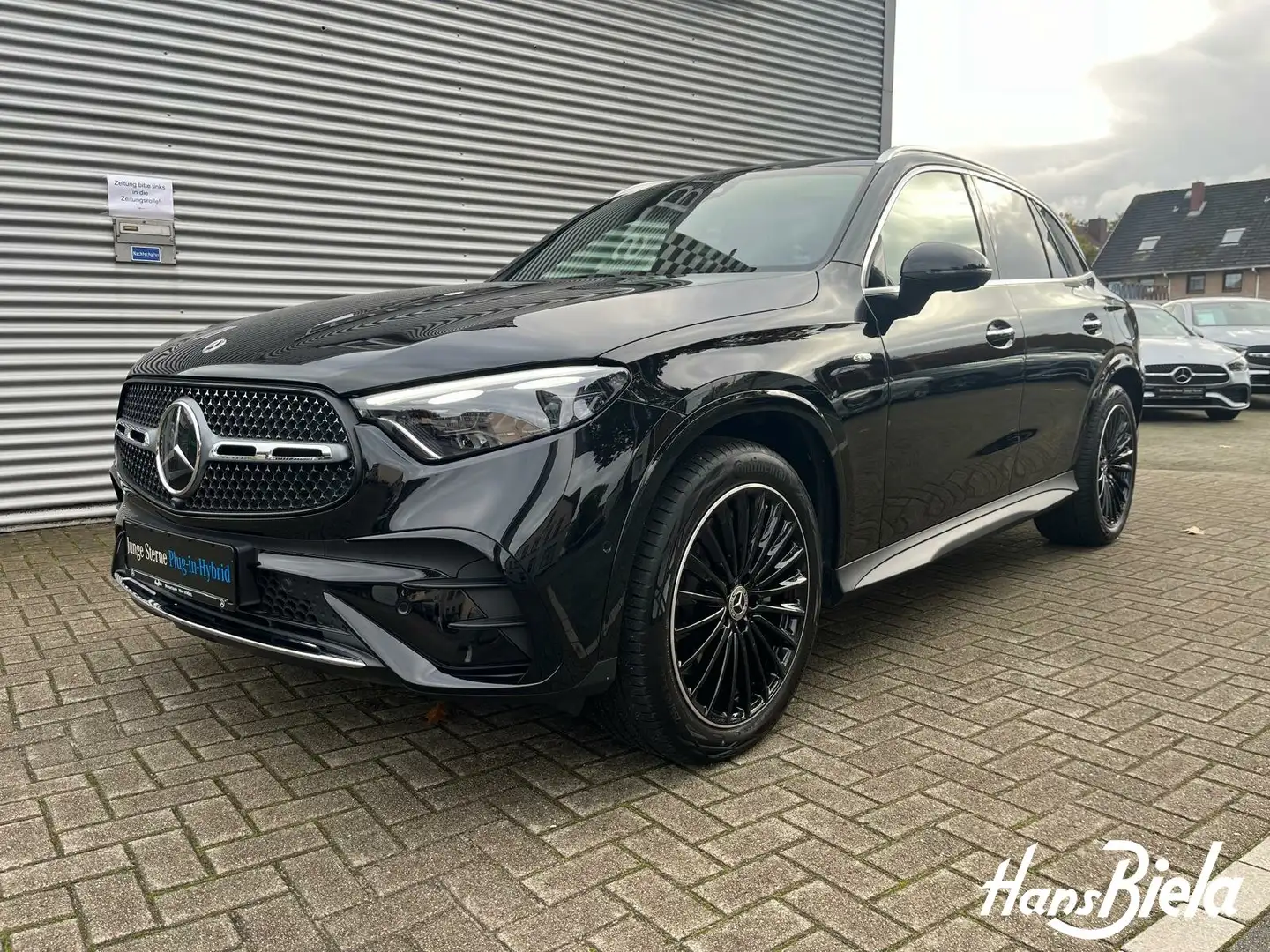 Mercedes-Benz GLC 300 GLC 300 de 4M AMG Prem+/20"/Pan/Bur/DigL/AHK/Dis Schwarz - 2