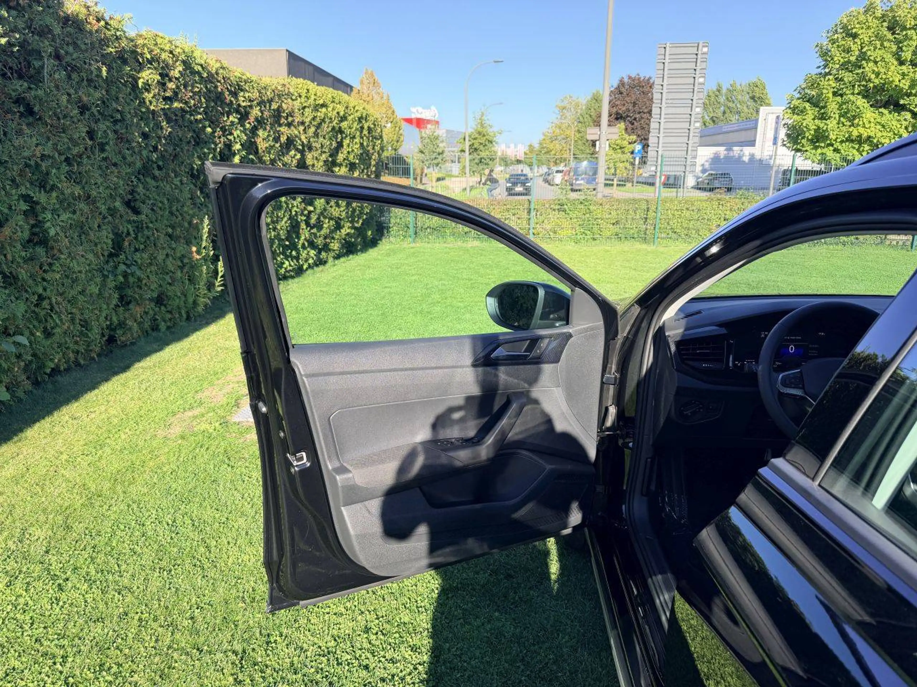 Volkswagen Taigo Taigo 1.0 TSI Life Business OPF DSG Life Business — photo 7