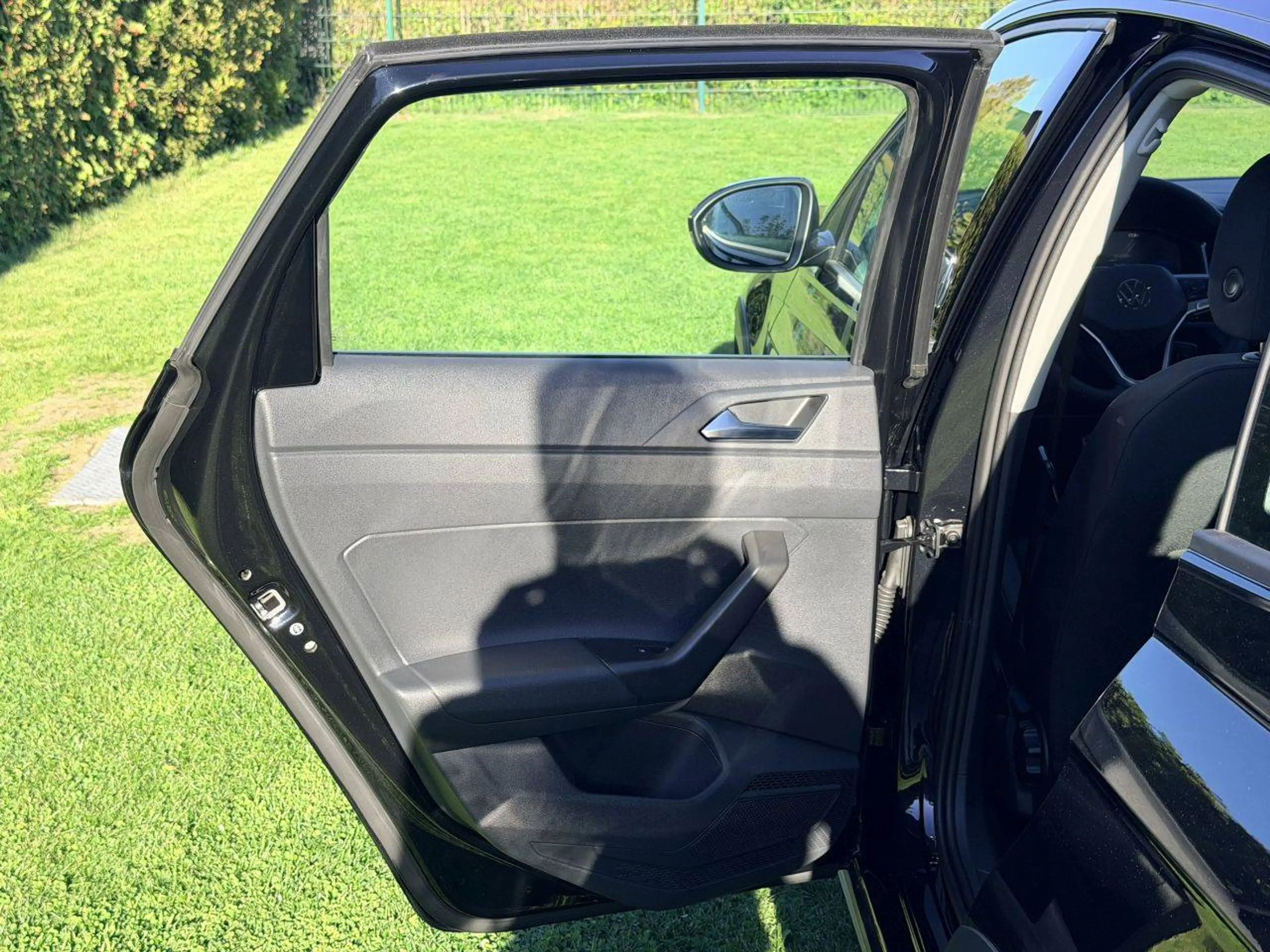 Volkswagen Taigo Taigo 1.0 TSI Life Business OPF DSG Life Business — photo 9