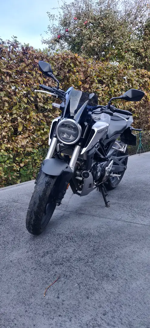 Honda CB 125 Noir - 2