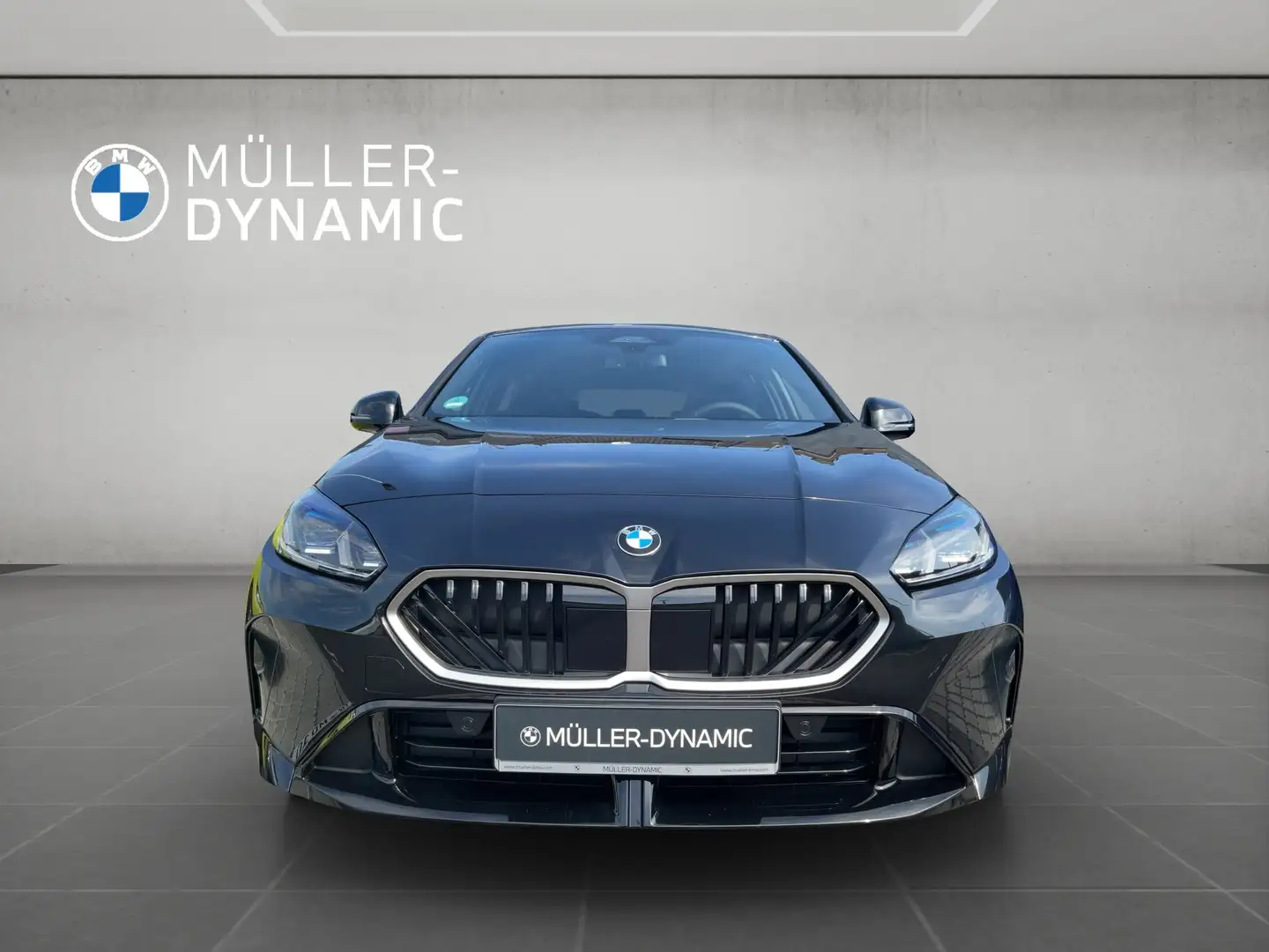 BMW 118 d M SPORT LED RÜCKFAHR KOMFORTZUG SHZ DAB Schwarz - 2