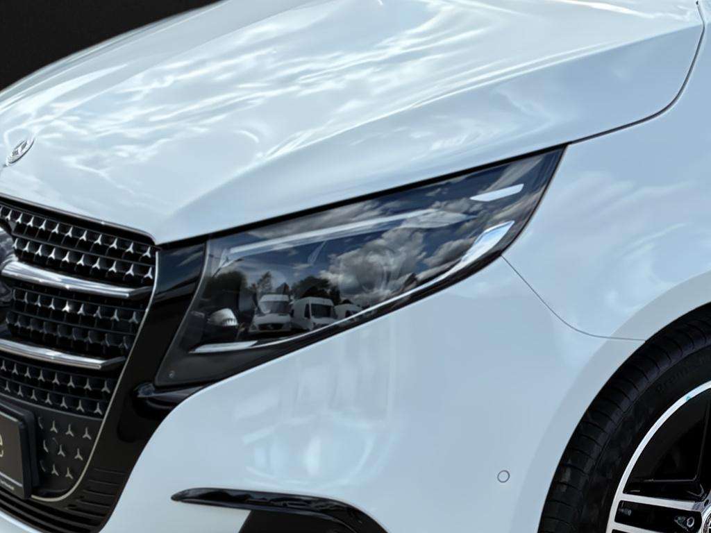 Mercedes-Benz V 250