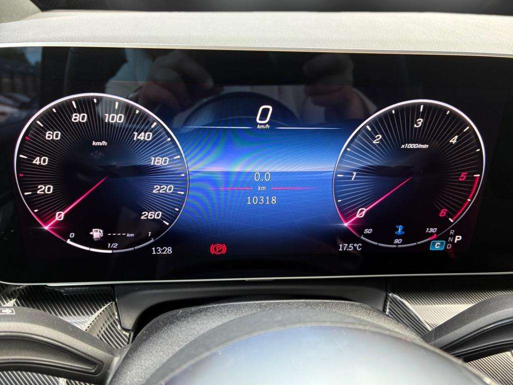 Mercedes-Benz V 250