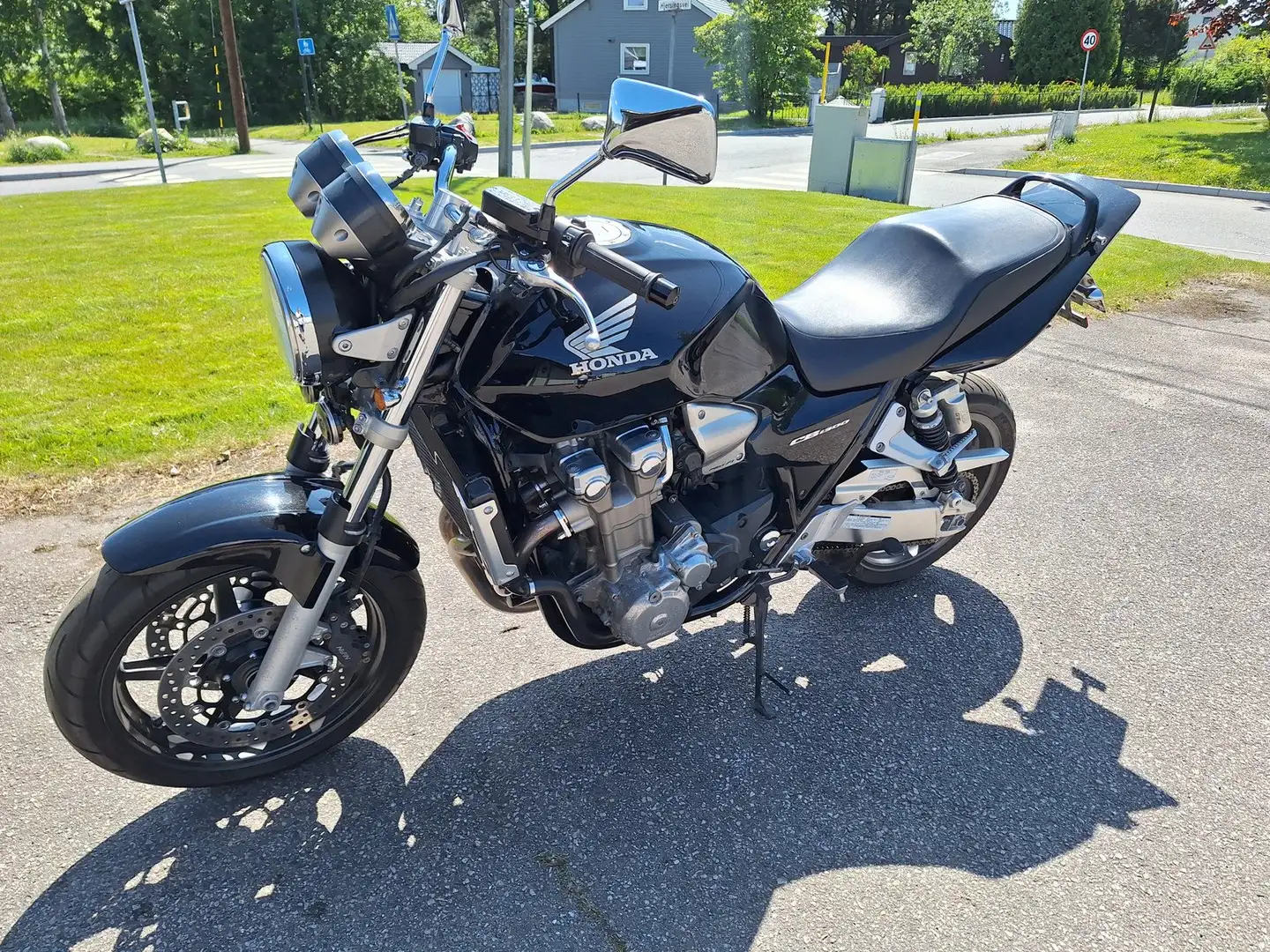 Honda CB 1300 Schwarz - 1