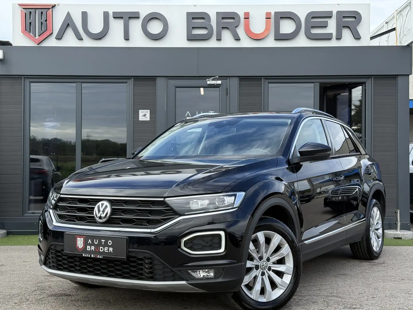 Volkswagen T-Roc Sport 4Motion - 2