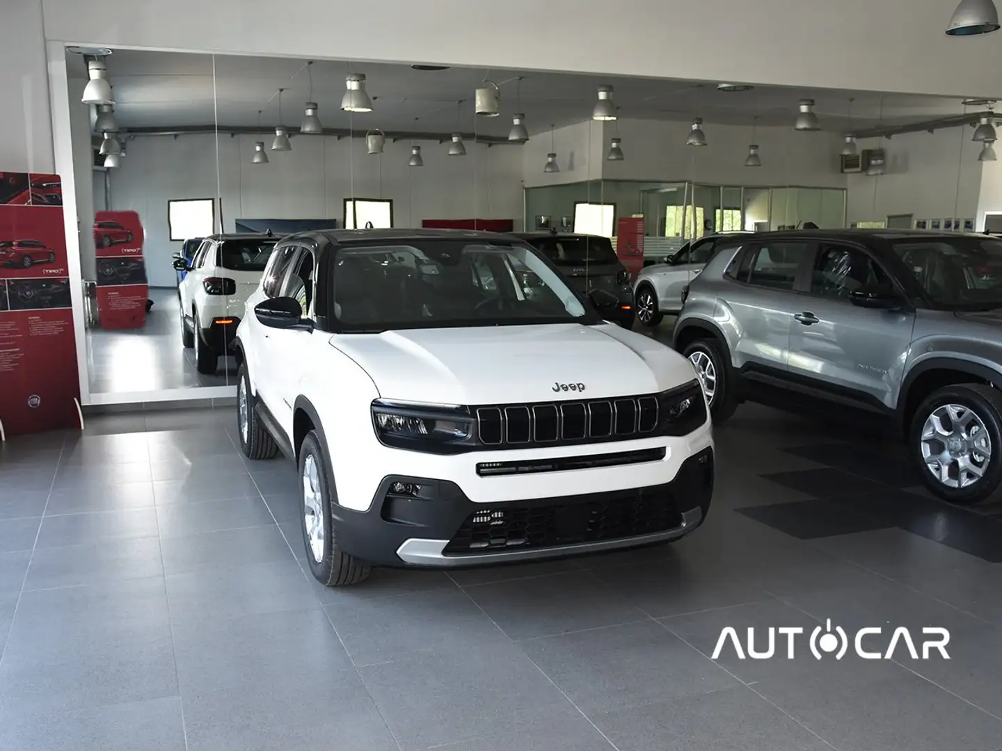 Jeep Avenger Avenger 1.2 turbo Altitude fwd 100cv Blanco - 1