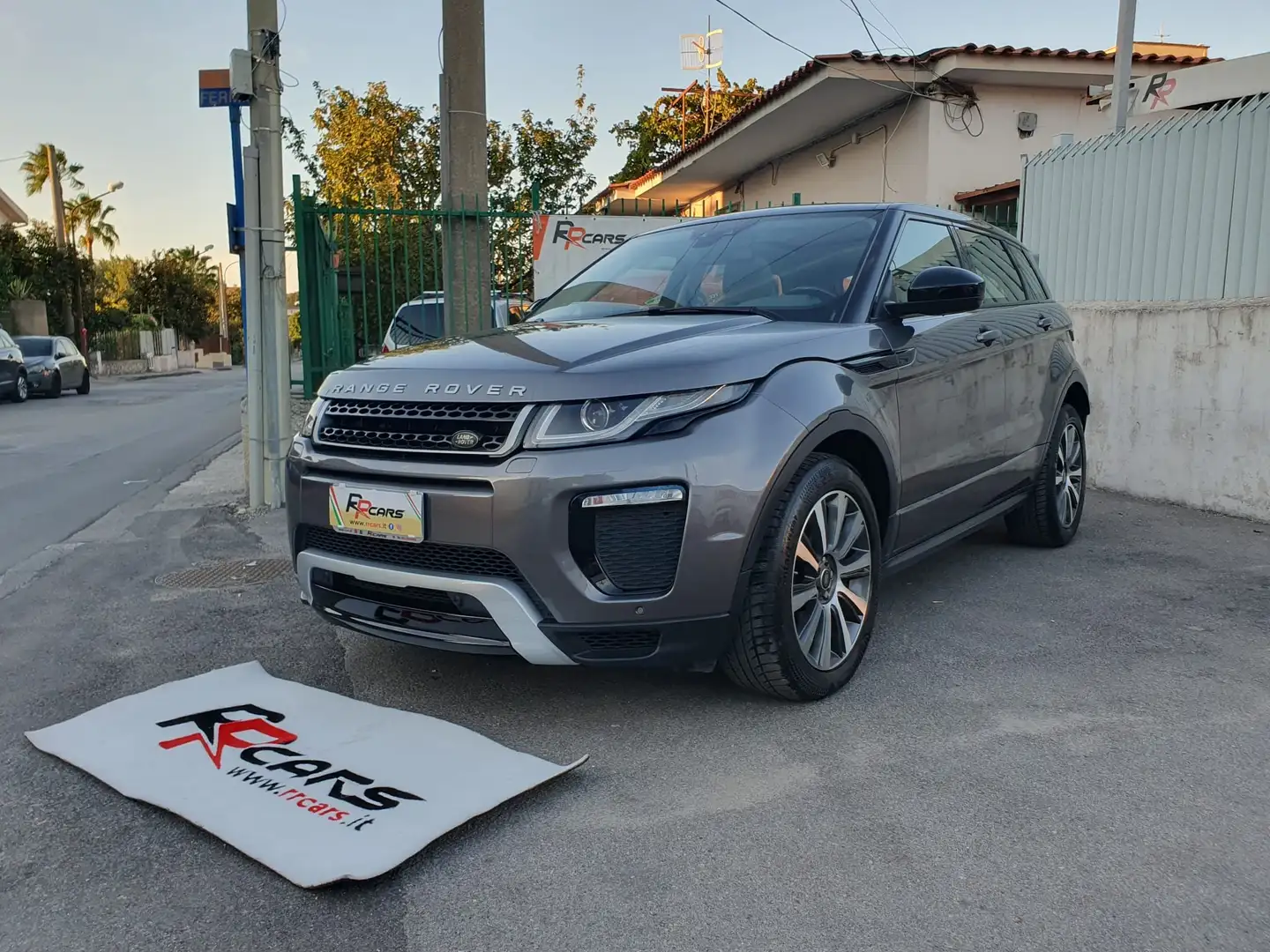 Land Rover Range Rover Evoque Range Rover Evoque  td4 SE Dynamic 150cv auto my19 Grigio - 2