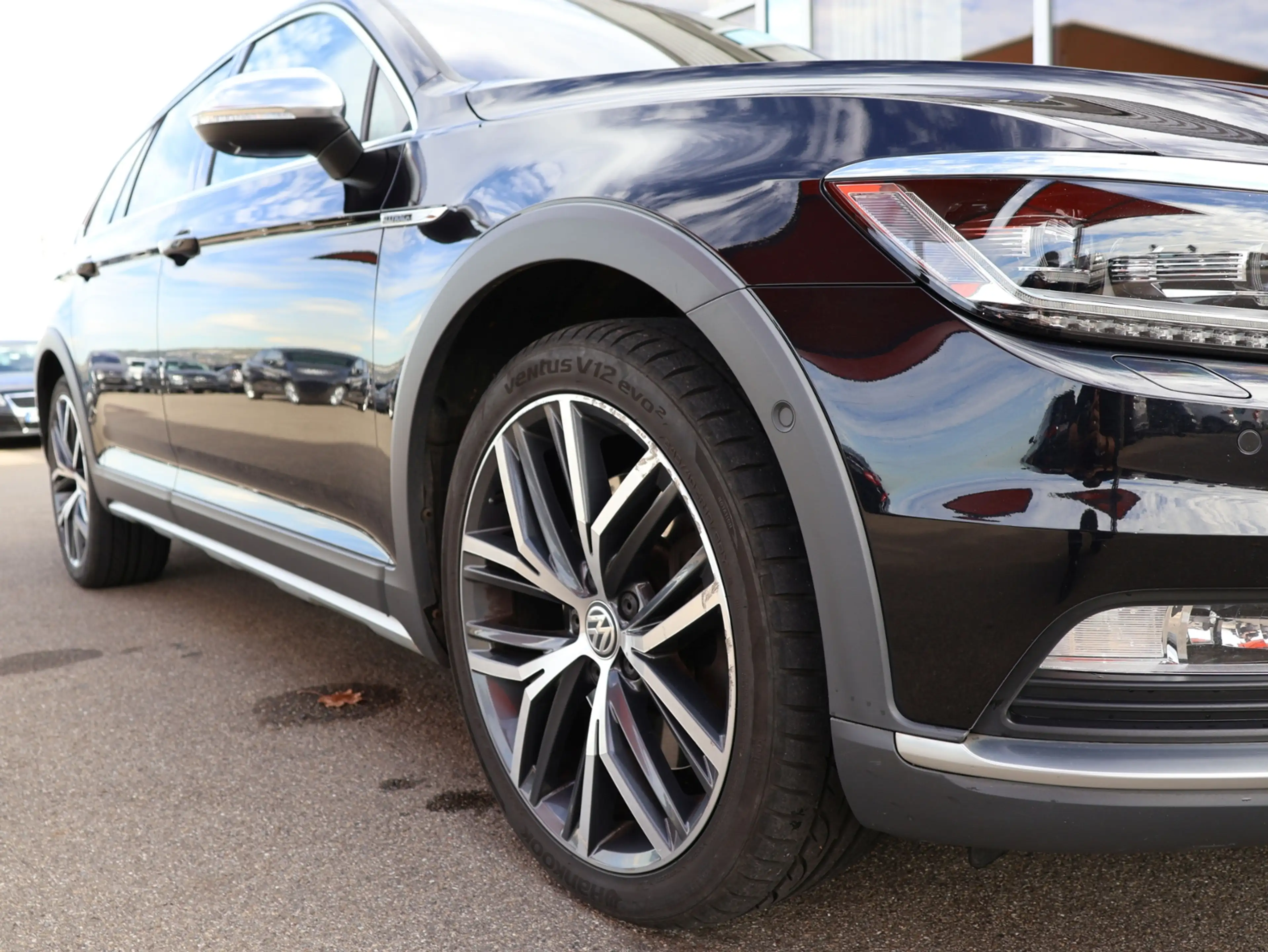 Volkswagen Passat Alltrack 4Motion Pano 360° ACC Leder Memory — photo 5