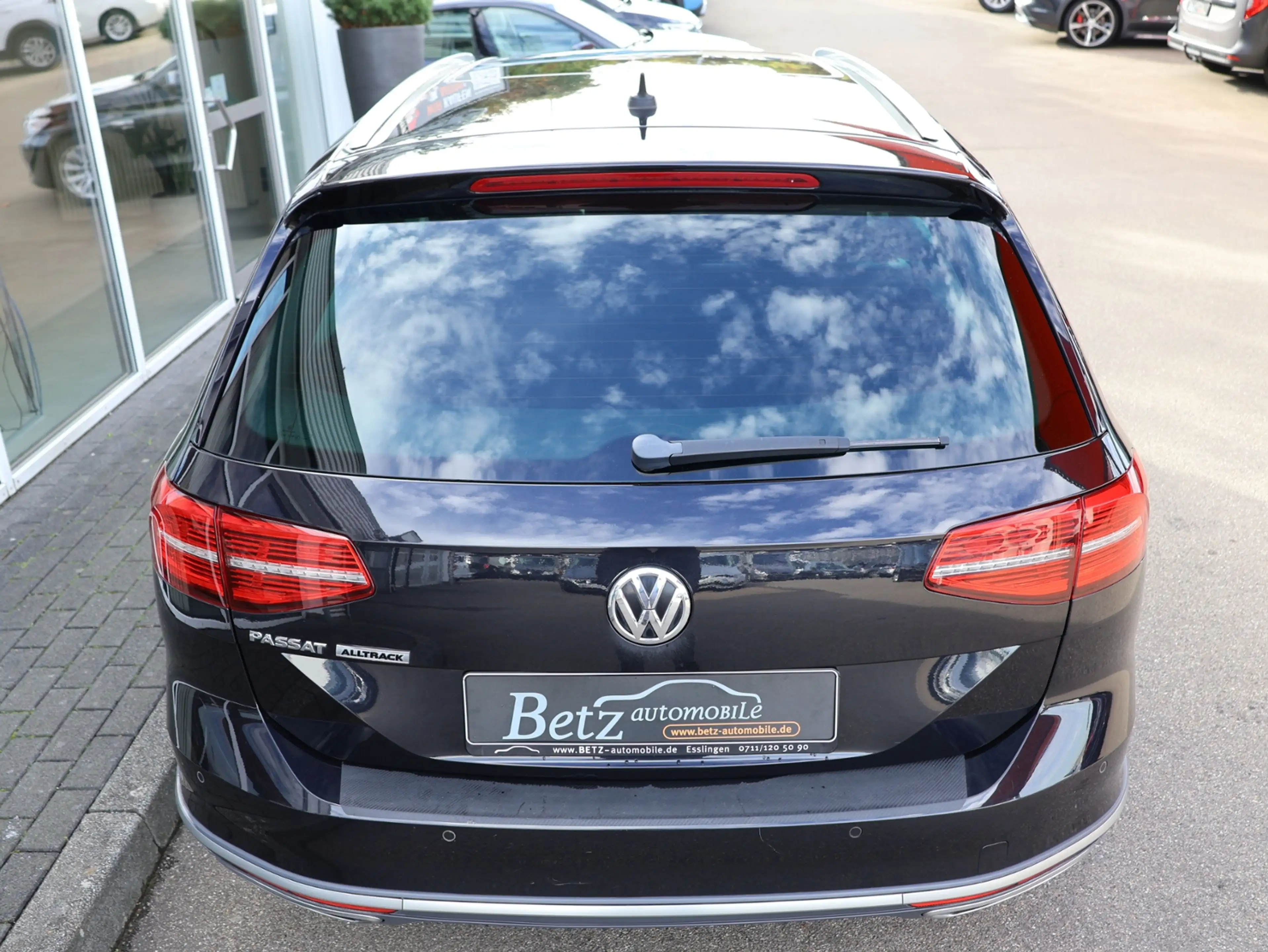 Volkswagen Passat Alltrack 4Motion Pano 360° ACC Leder Memory — photo 10