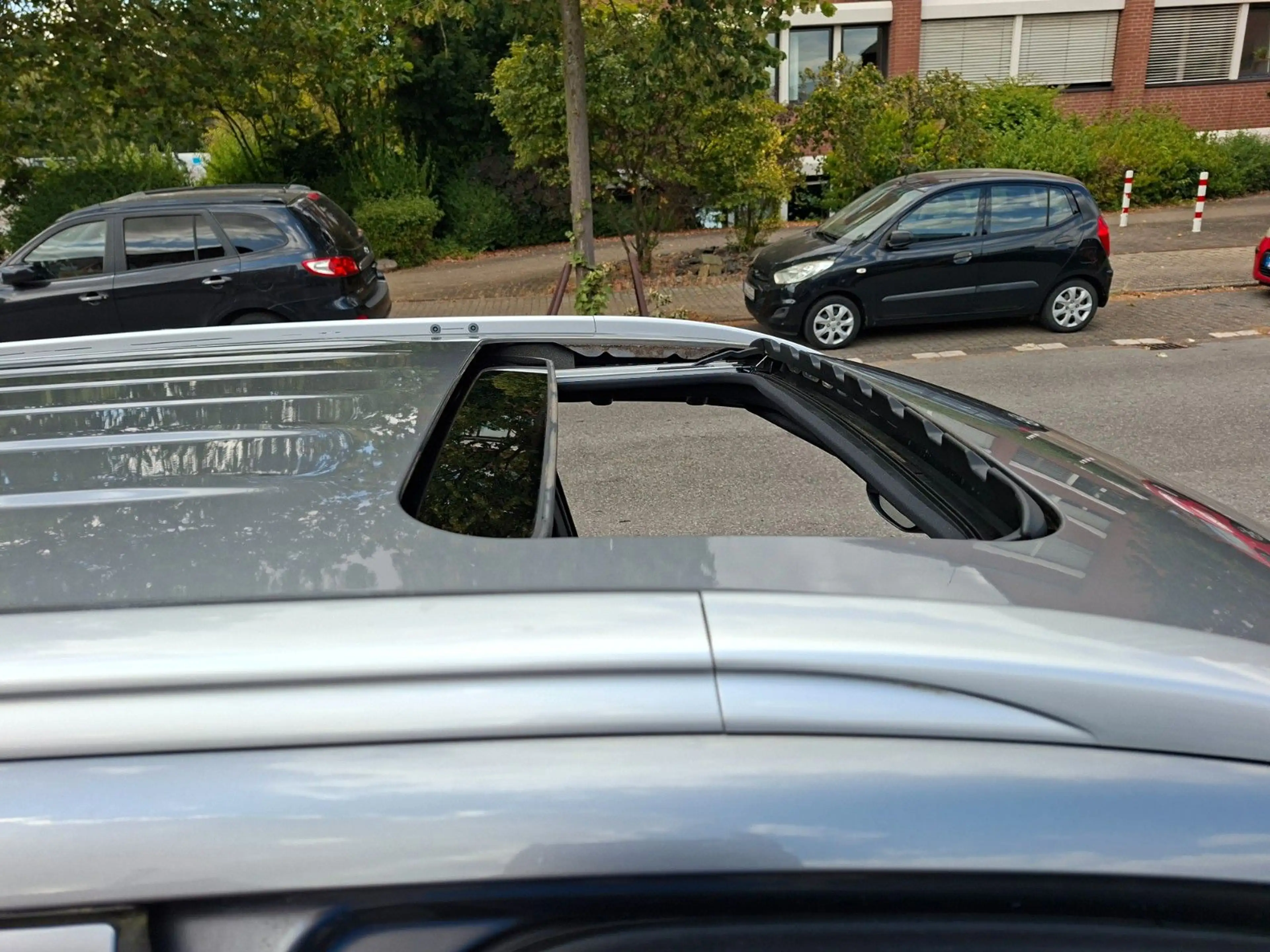 Mitsubishi Outlander Leder SD Allrad Navi — photo 8
