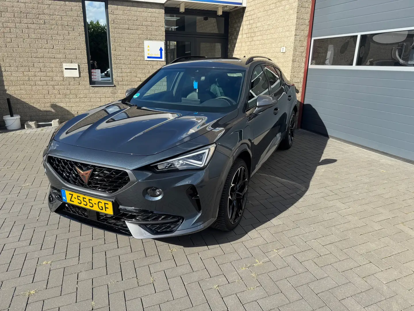 CUPRA Formentor 1.4 TSI e-Hybrid Essential Grau - 2