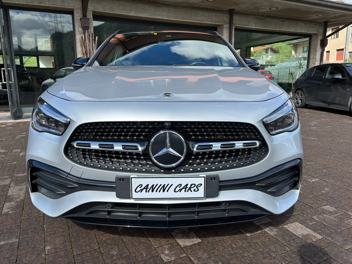 Mercedes-Benz GLA 200 GLA 200 d Premium auto TETTO APRIBILE Argento - 2
