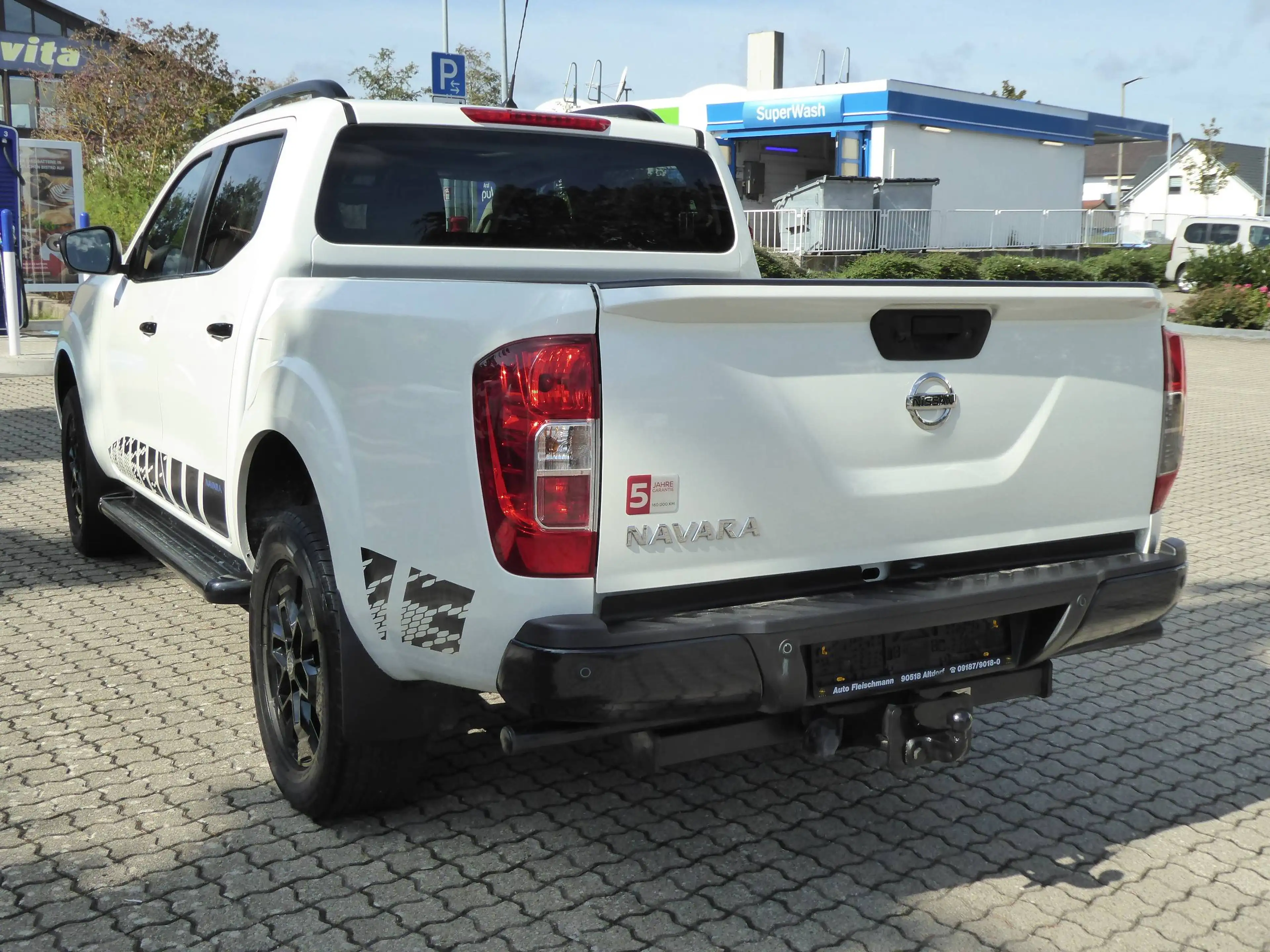 Nissan Navara Navara dCi 4WD DC 4x4 Autm. N-Guard — photo 3