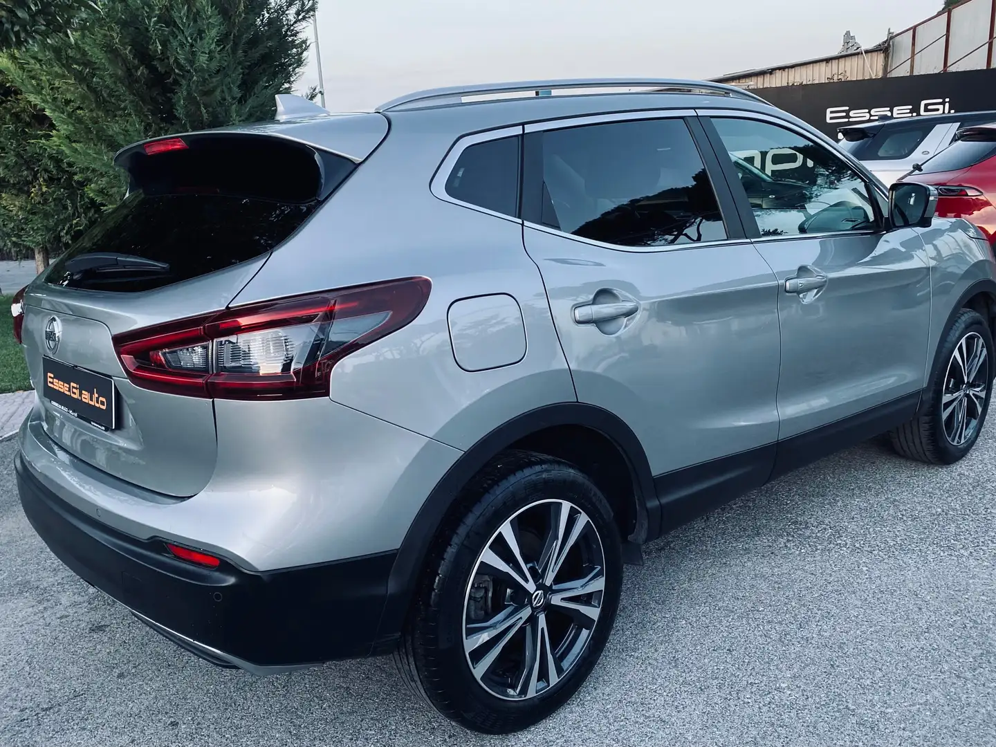 Nissan Qashqai N-Connecta **POSS.PACK MEDIA**VED.NOTE Argento - 2