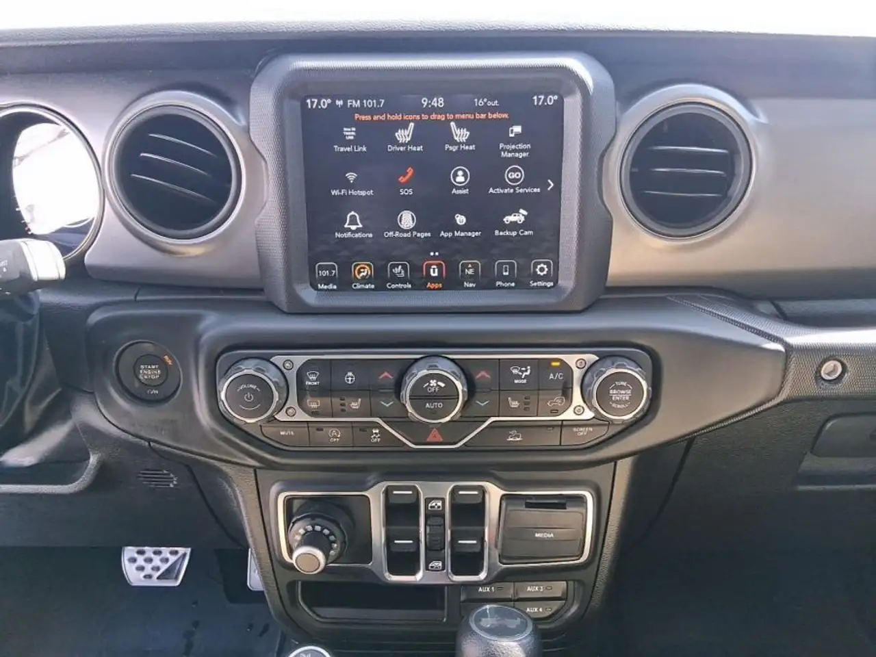 Jeep Wrangler photo Jeep Wrangler
