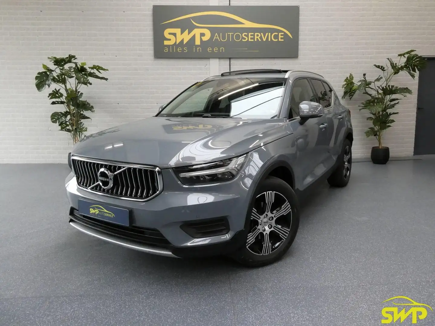Volvo XC40 1.5 T3 Inscription | Pano | Memory | ACC | Elekt. Blauw - 1