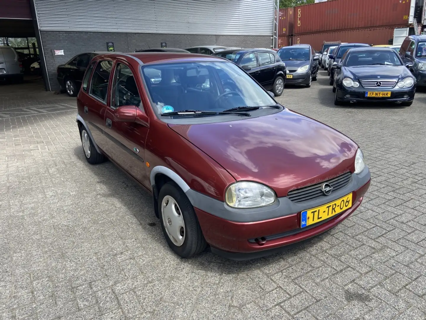 Opel Corsa 1.4i Strada Roşu - 2