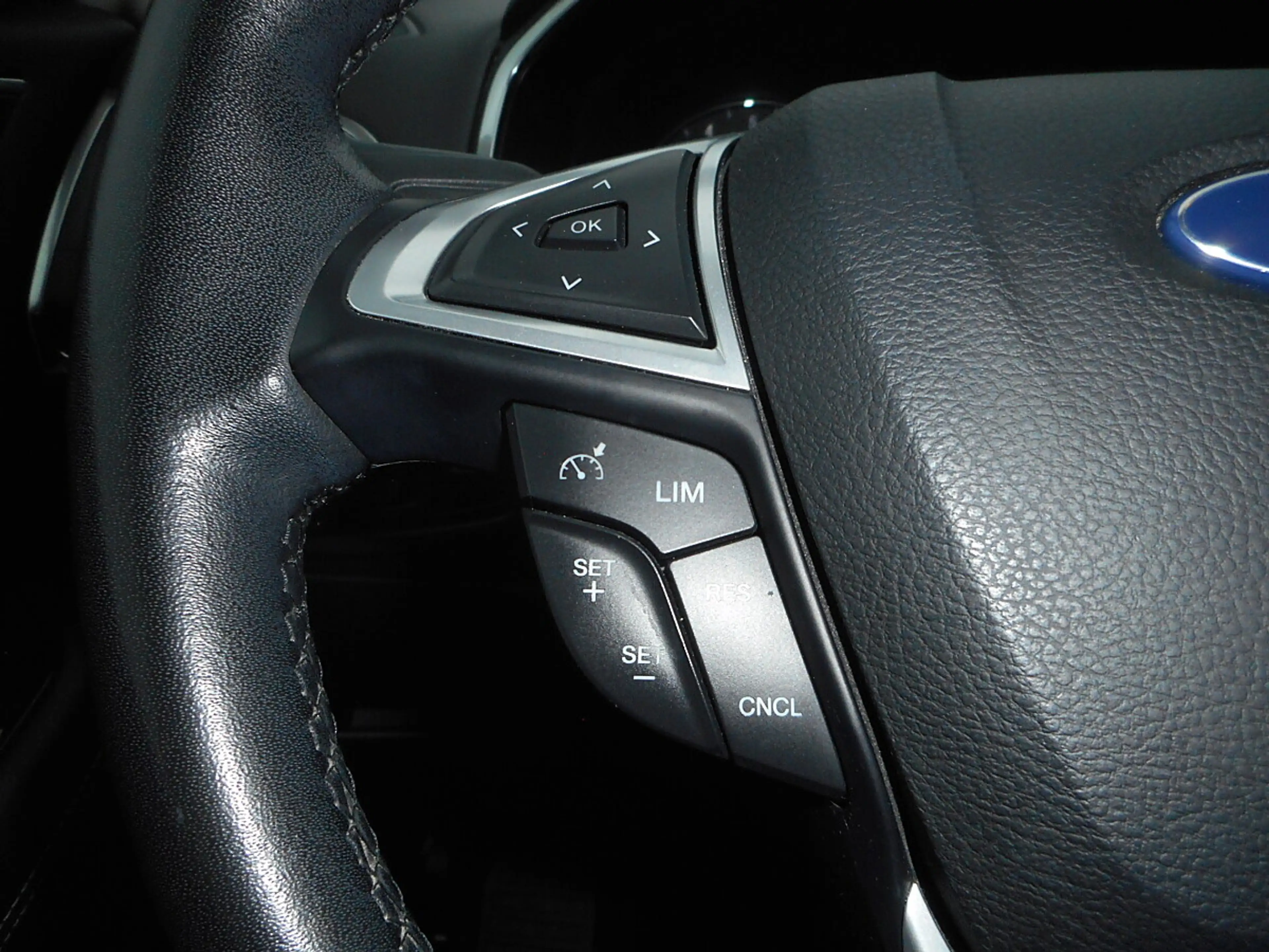Ford S-Max S-MAX Titanium 2.0 TDCi Auto-Start/Stop Aut. — photo 14